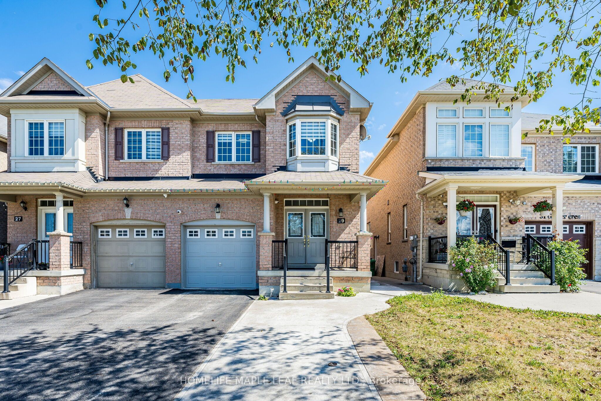 29 Gower Crescent
