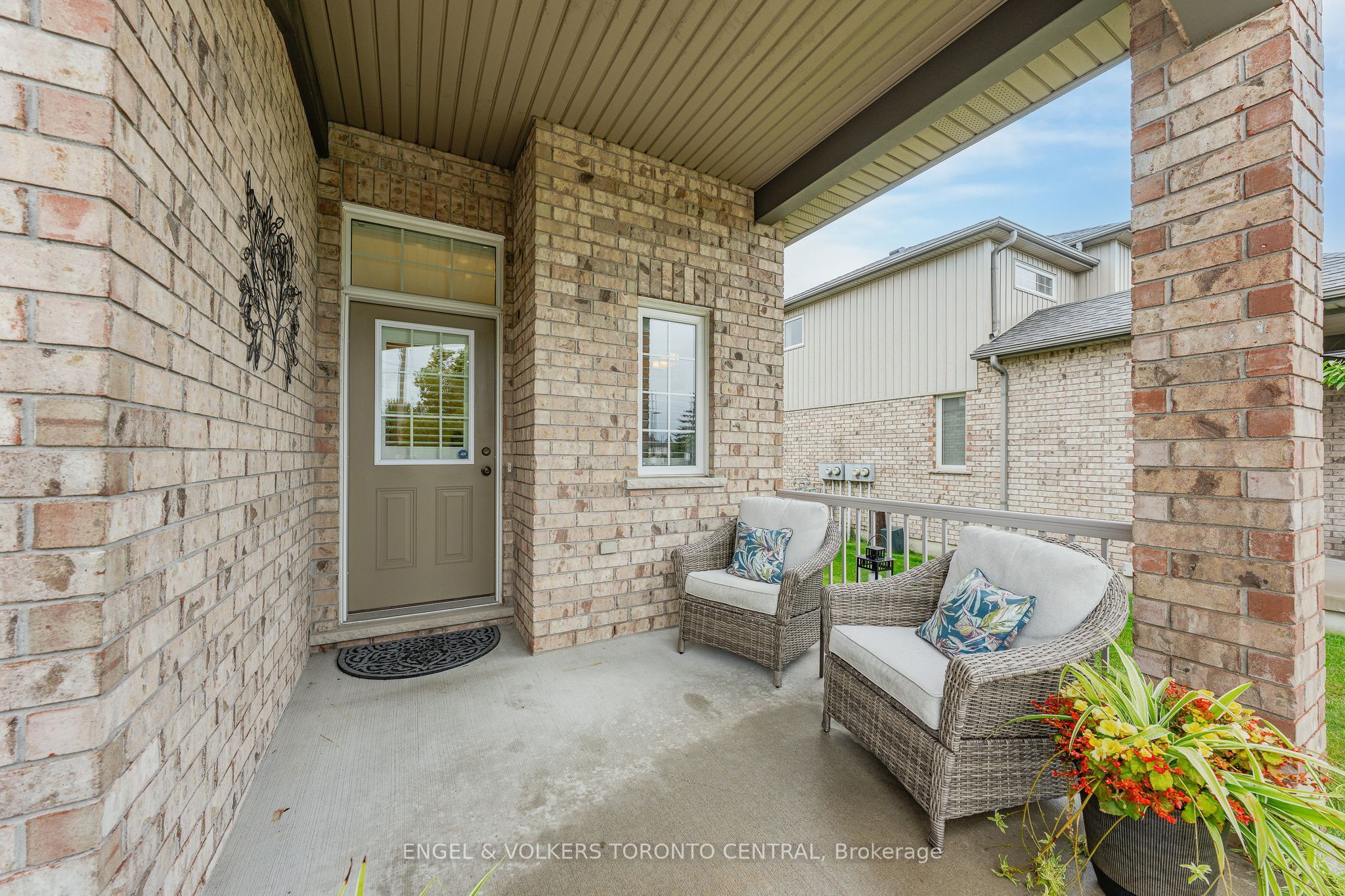 31 Townsend Drive 64