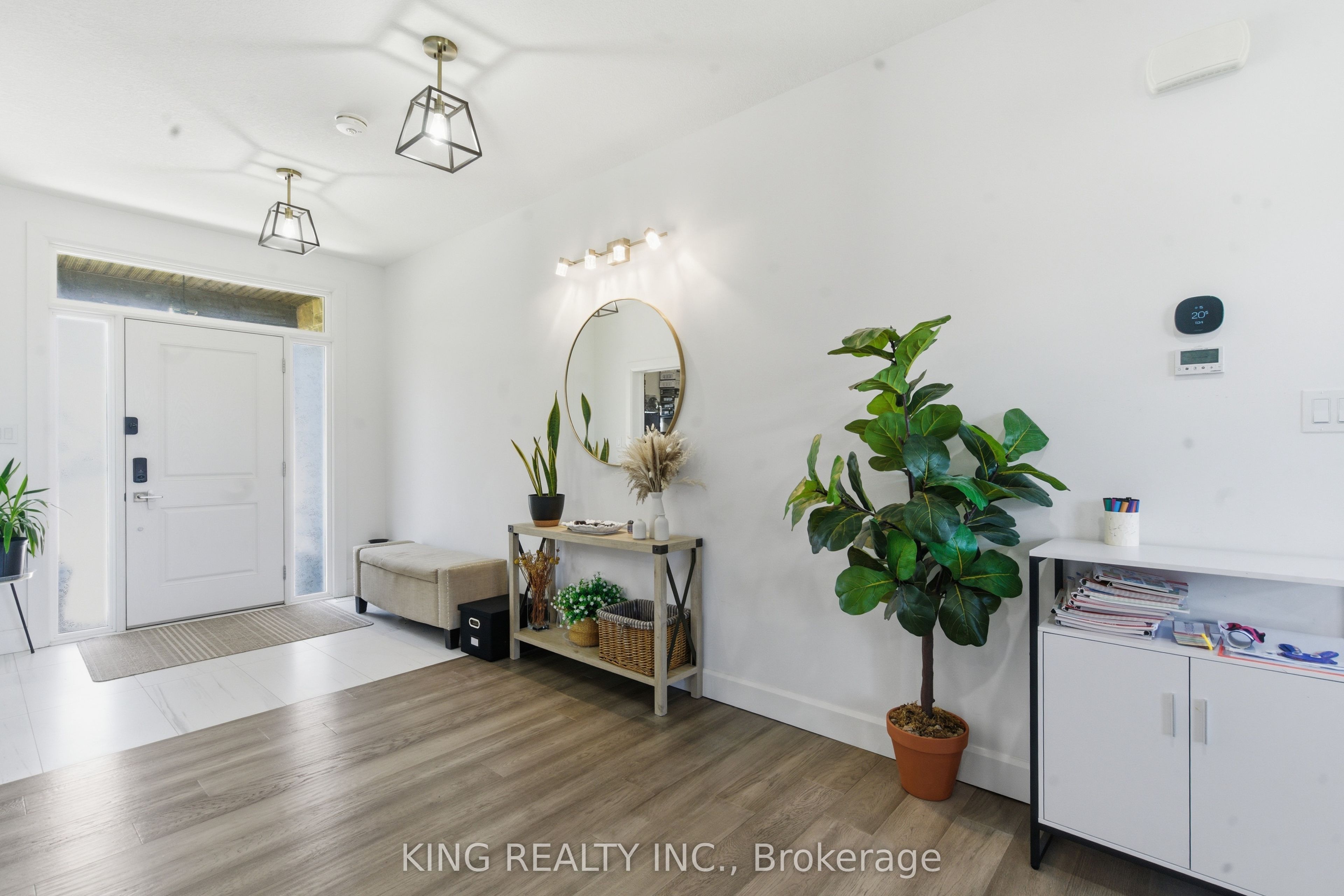 200 BOARDWALK Way