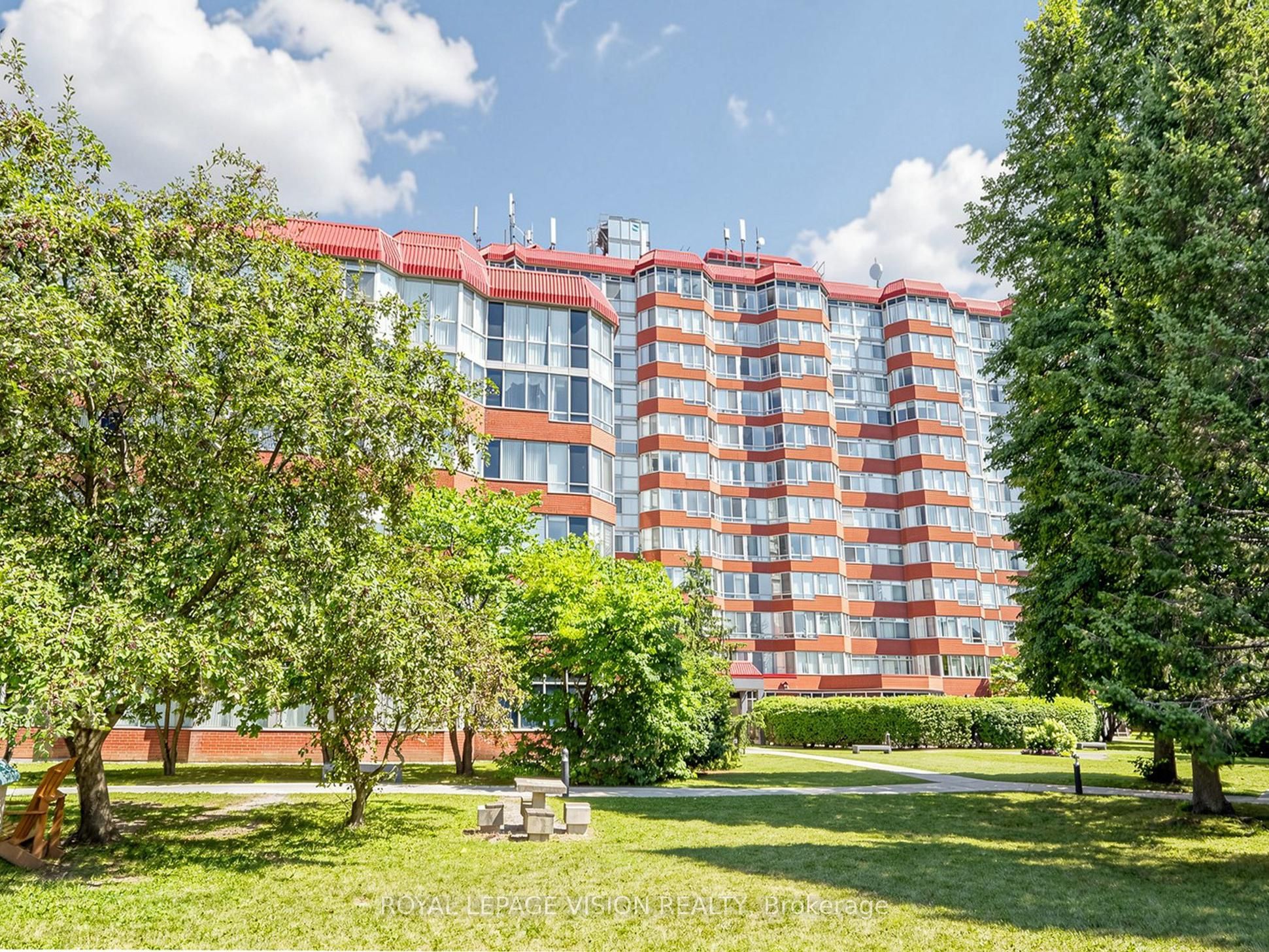 11753 Sheppard Avenue E 419