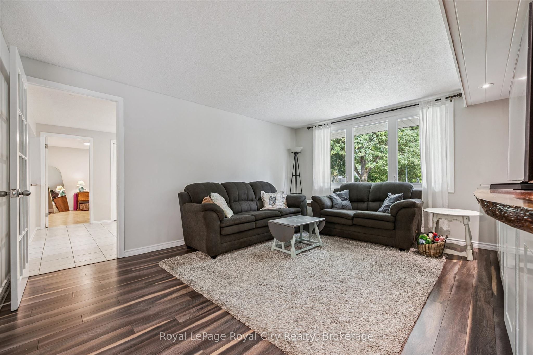 8 Berkley Place