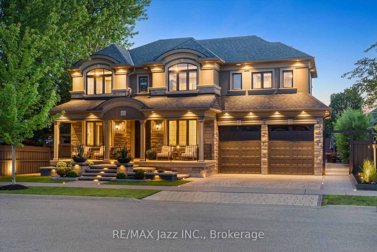 82 Bridlewood Boulevard
