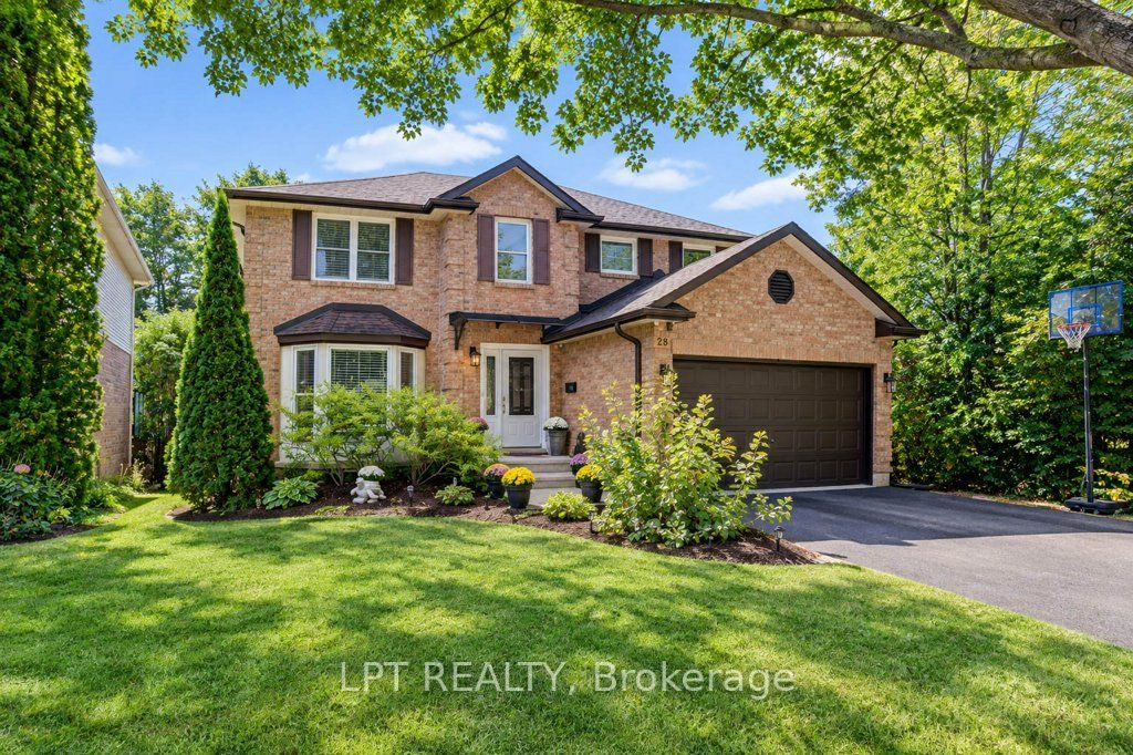 28 Bridlewood Drive E