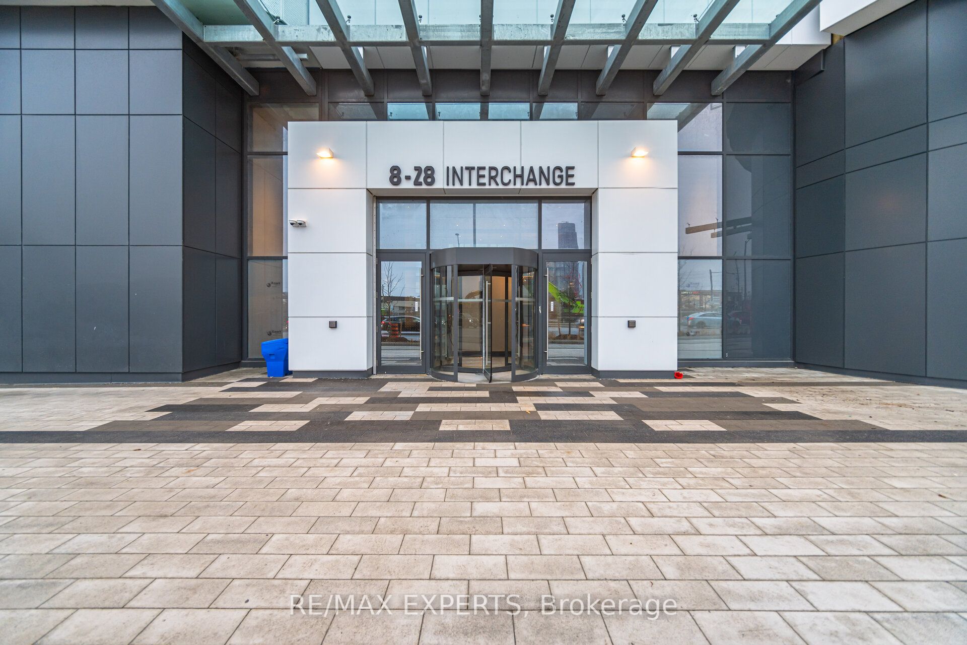 8 Interchange Way 2702
