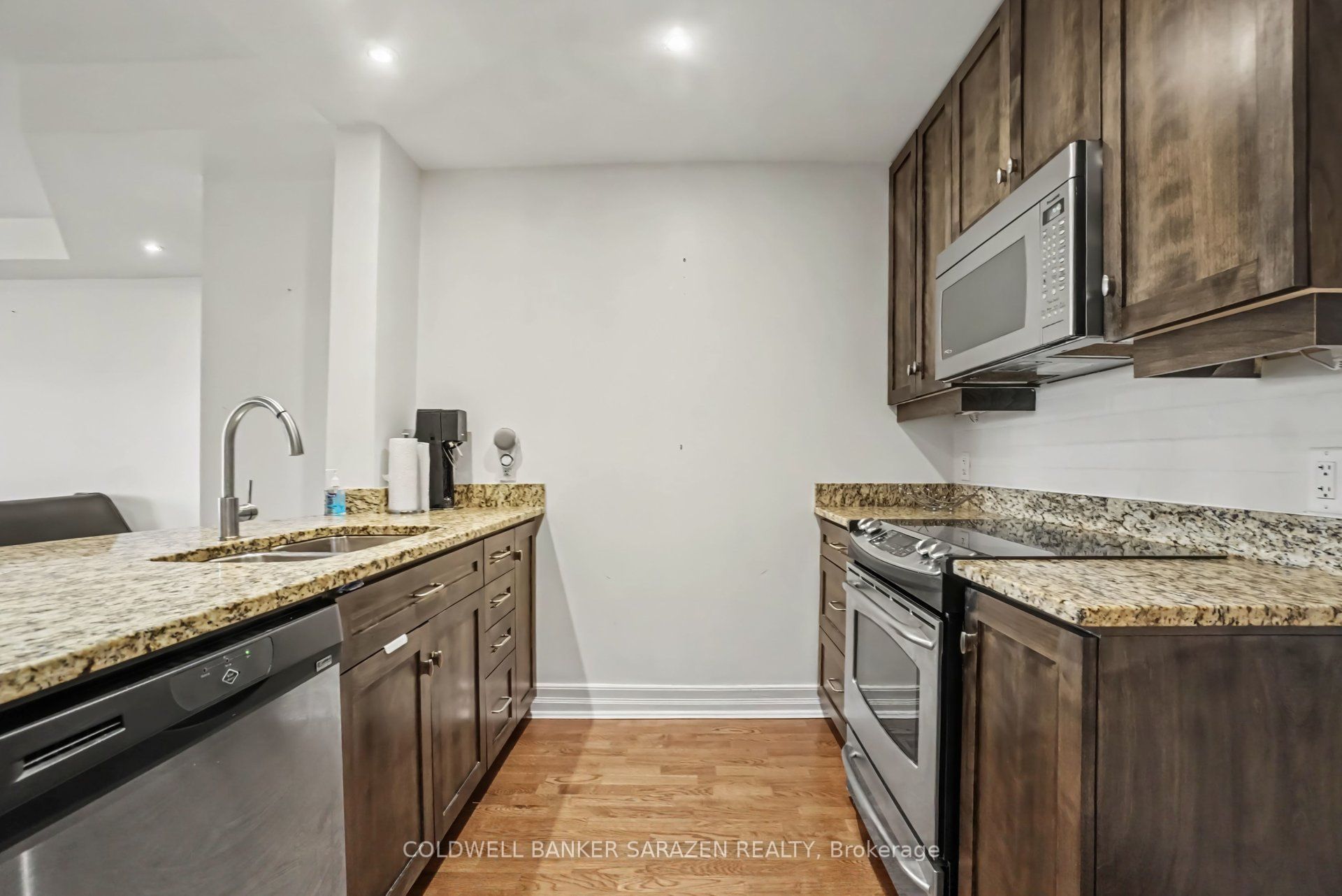 320 Mcleod Street 701