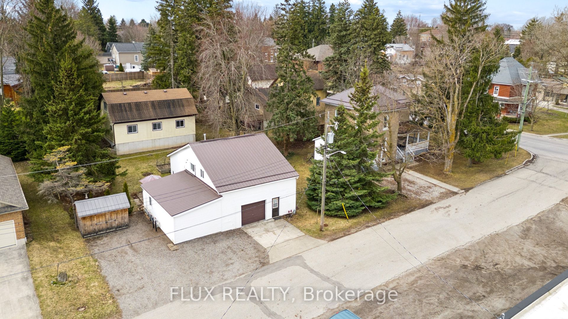3659 Nafziger Road