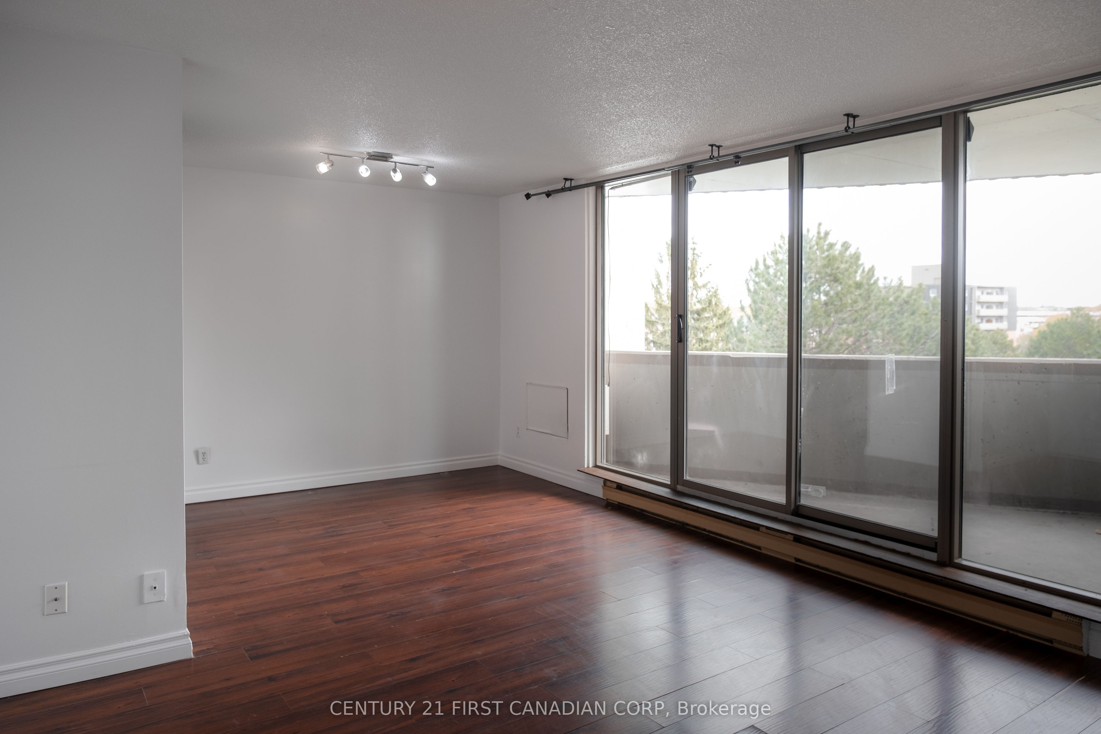1103 Jalna Boulevard 507