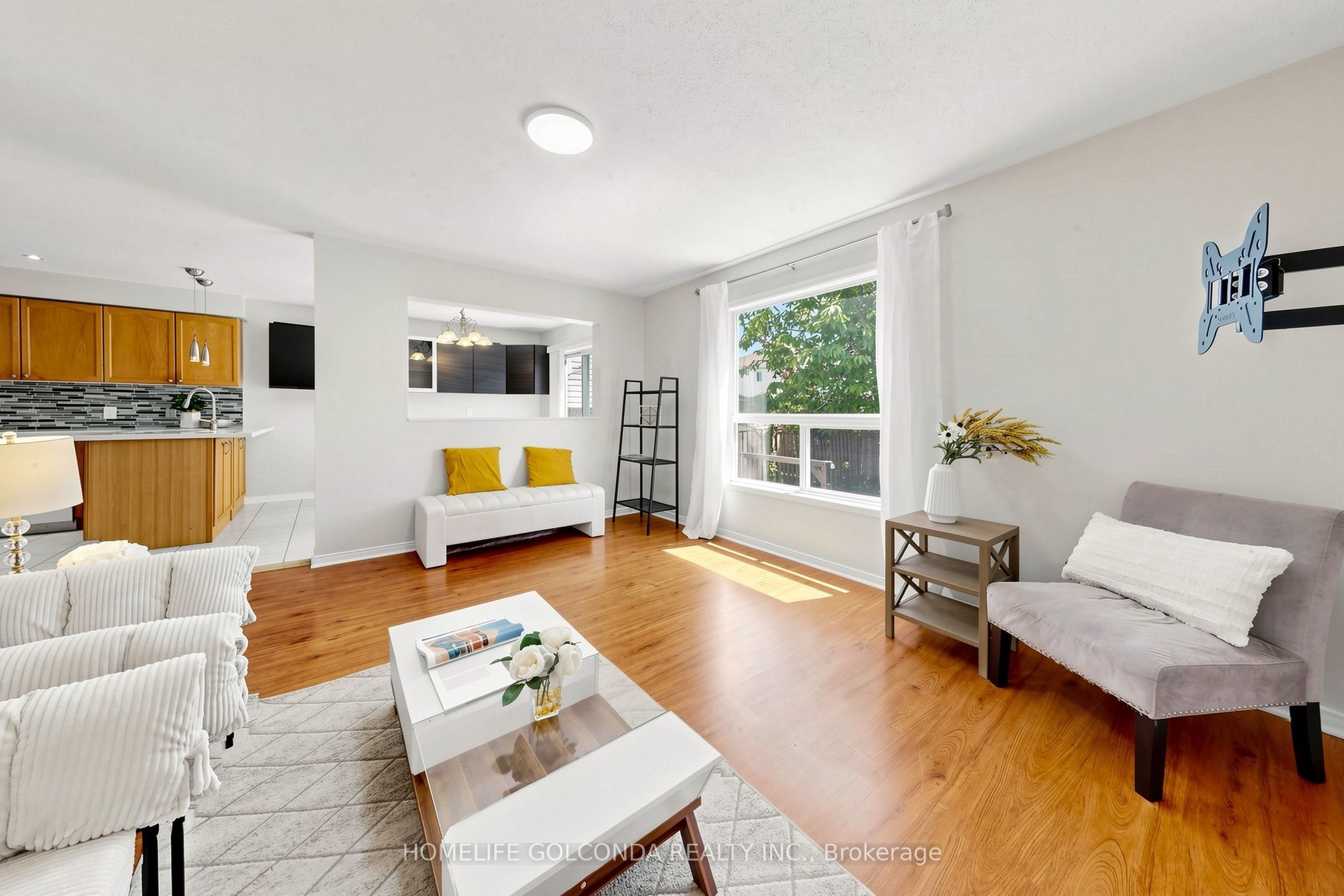 933 Glenbourne Court