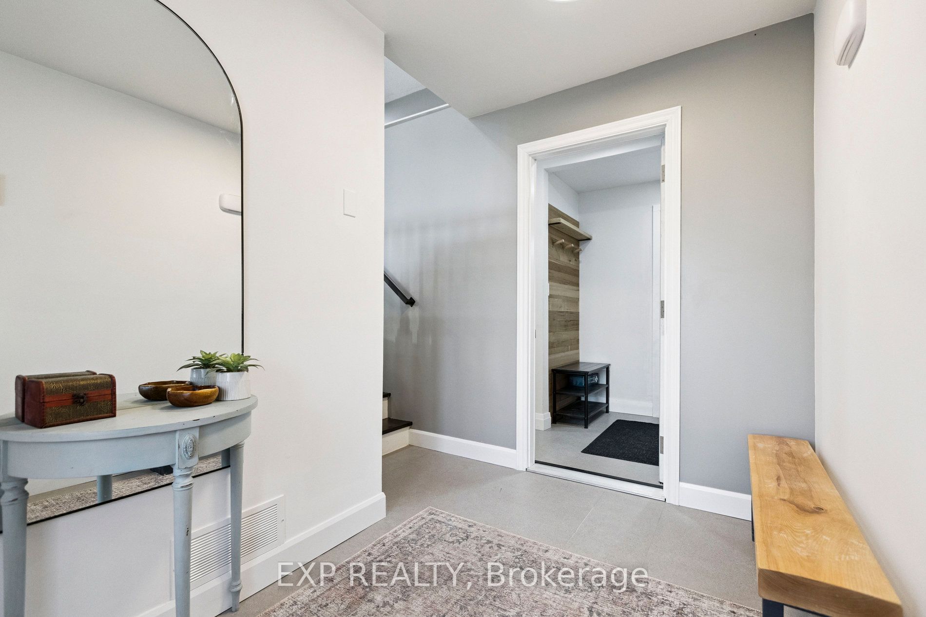 7429 Sideroad 20 Side Road