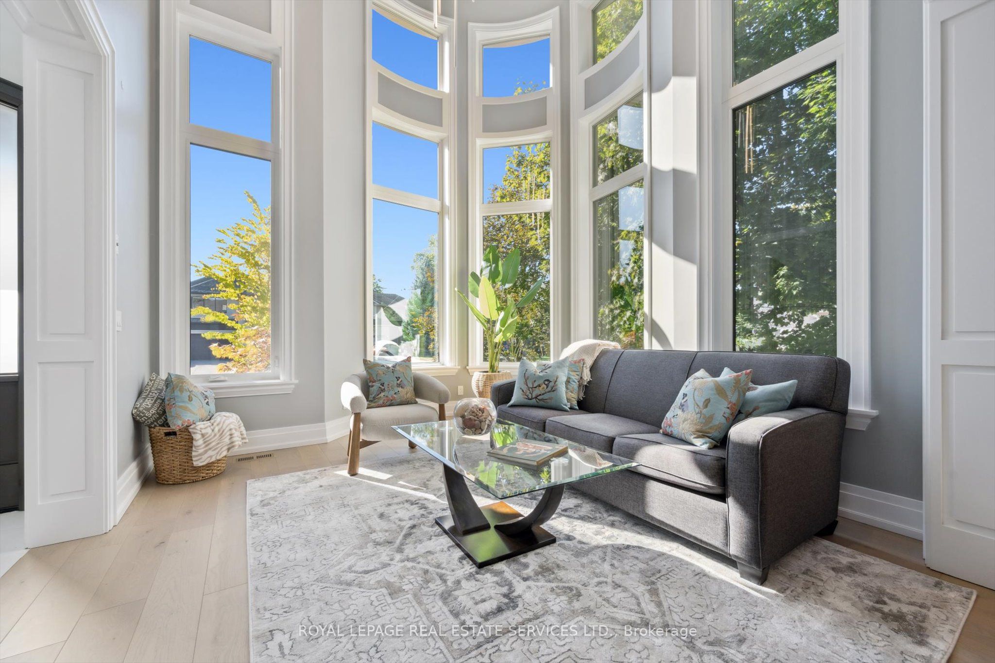 14 Westglen Crescent