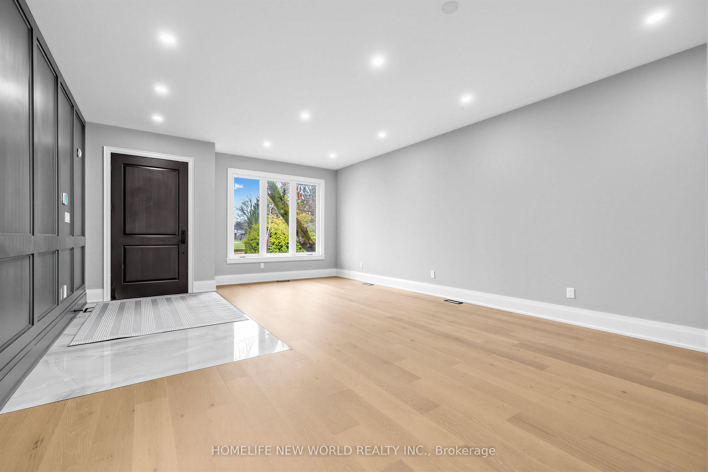 225 Sunnybrae Avenue