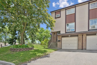 1221 Dundix Road 37 Mississauga ON L4Y 3Y9