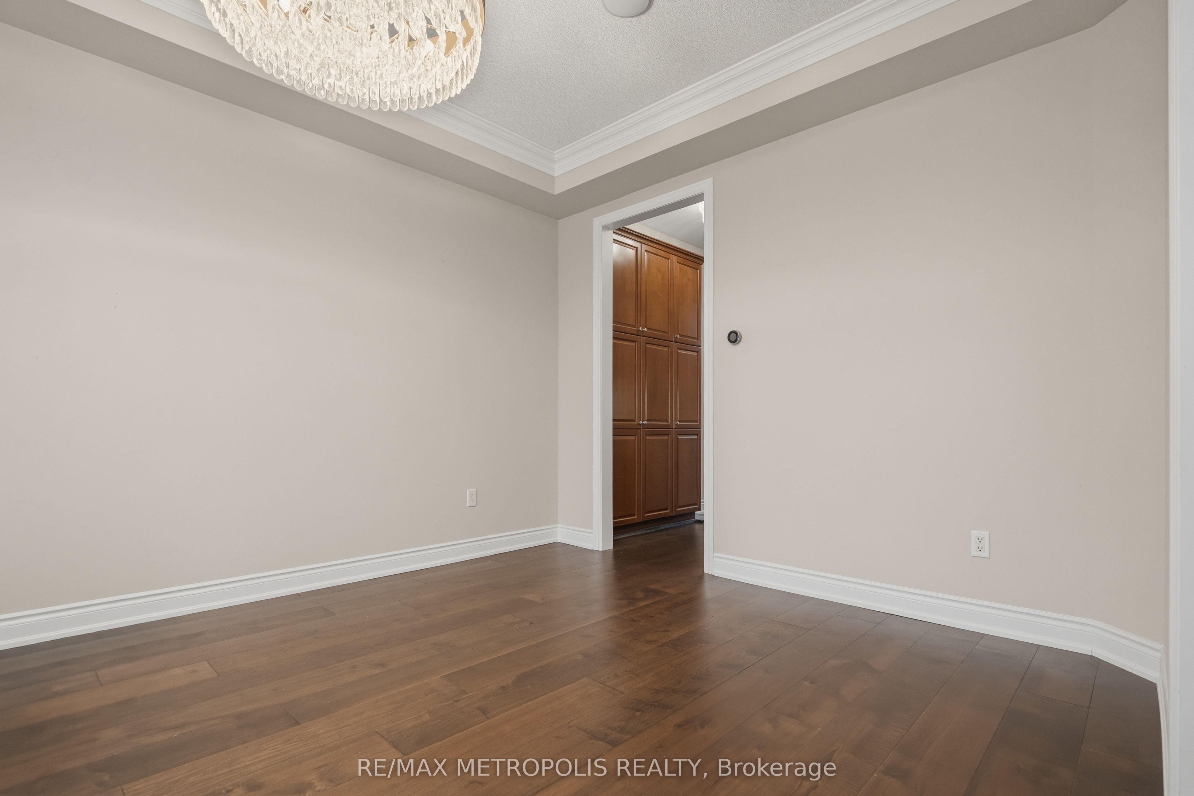 1069 Nellie Little Crescent