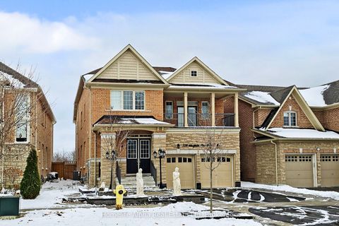 329 Windfields Farm Drive W Oshawa ON L1L 0M2