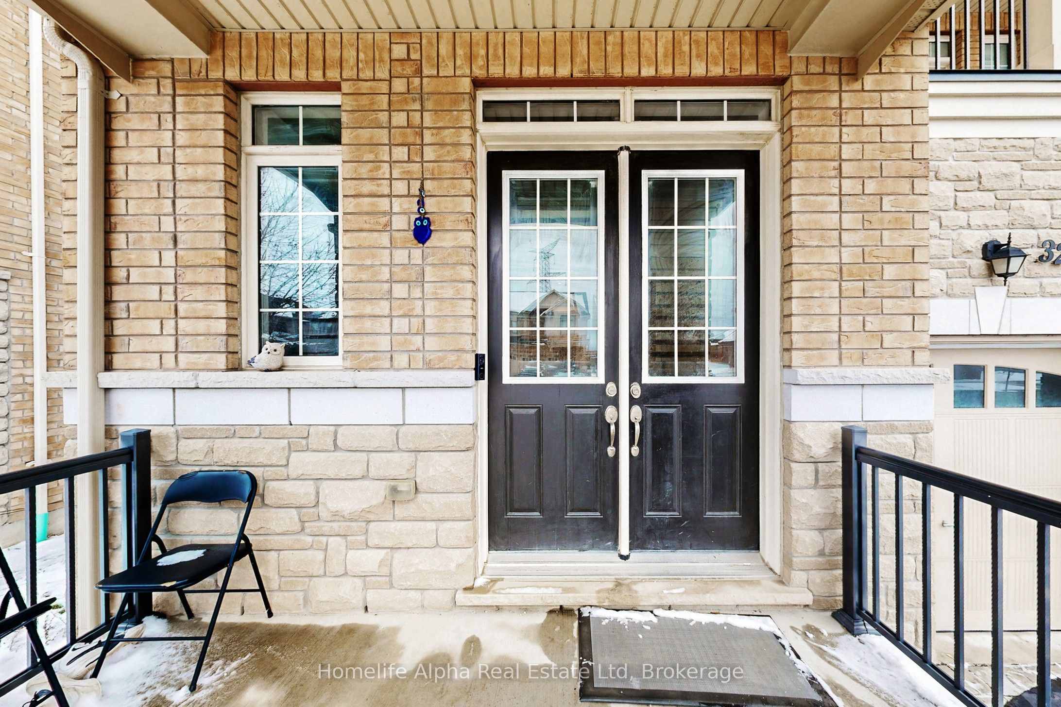 329 Windfields Farm Drive W