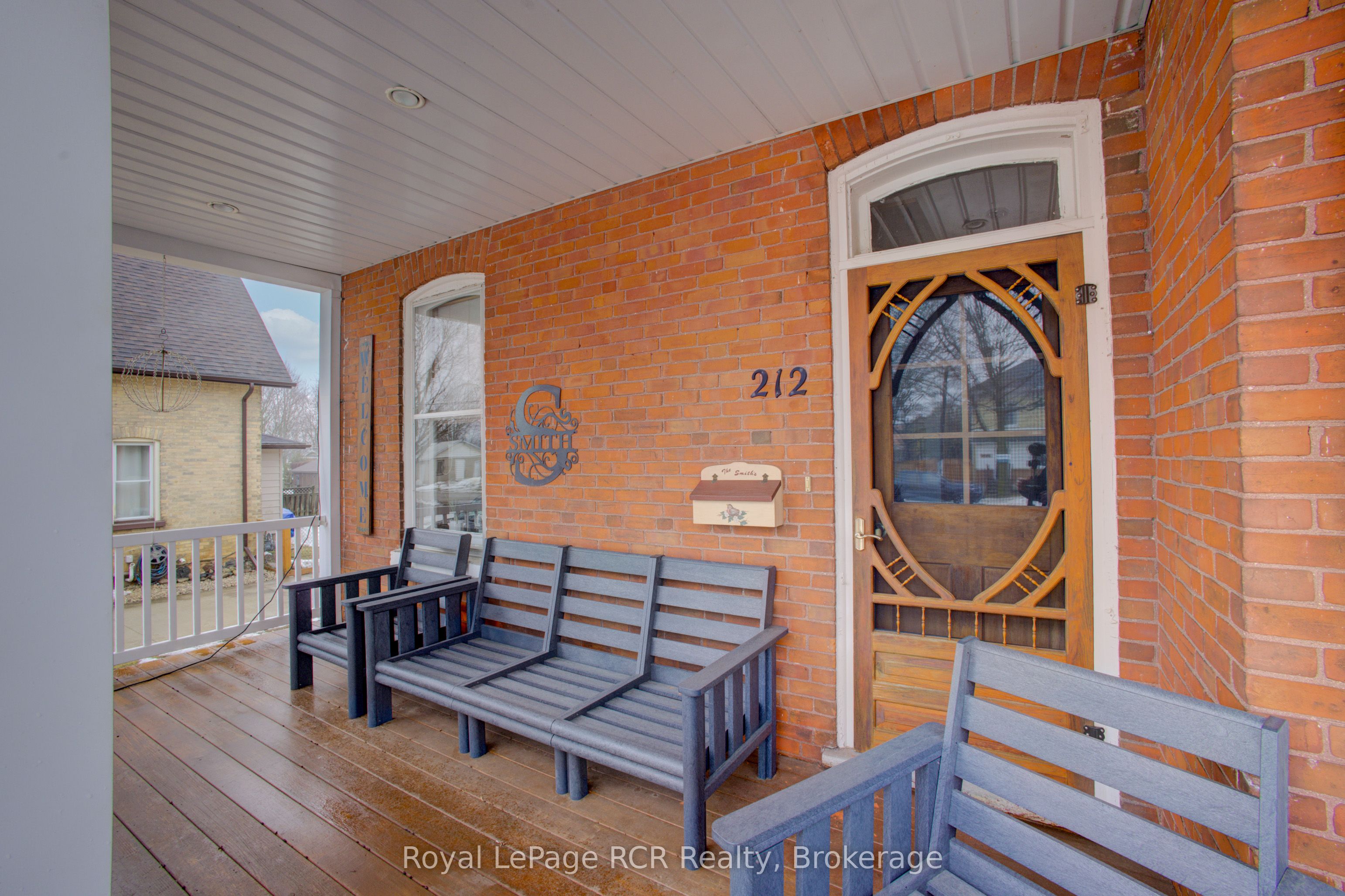 212 King Street