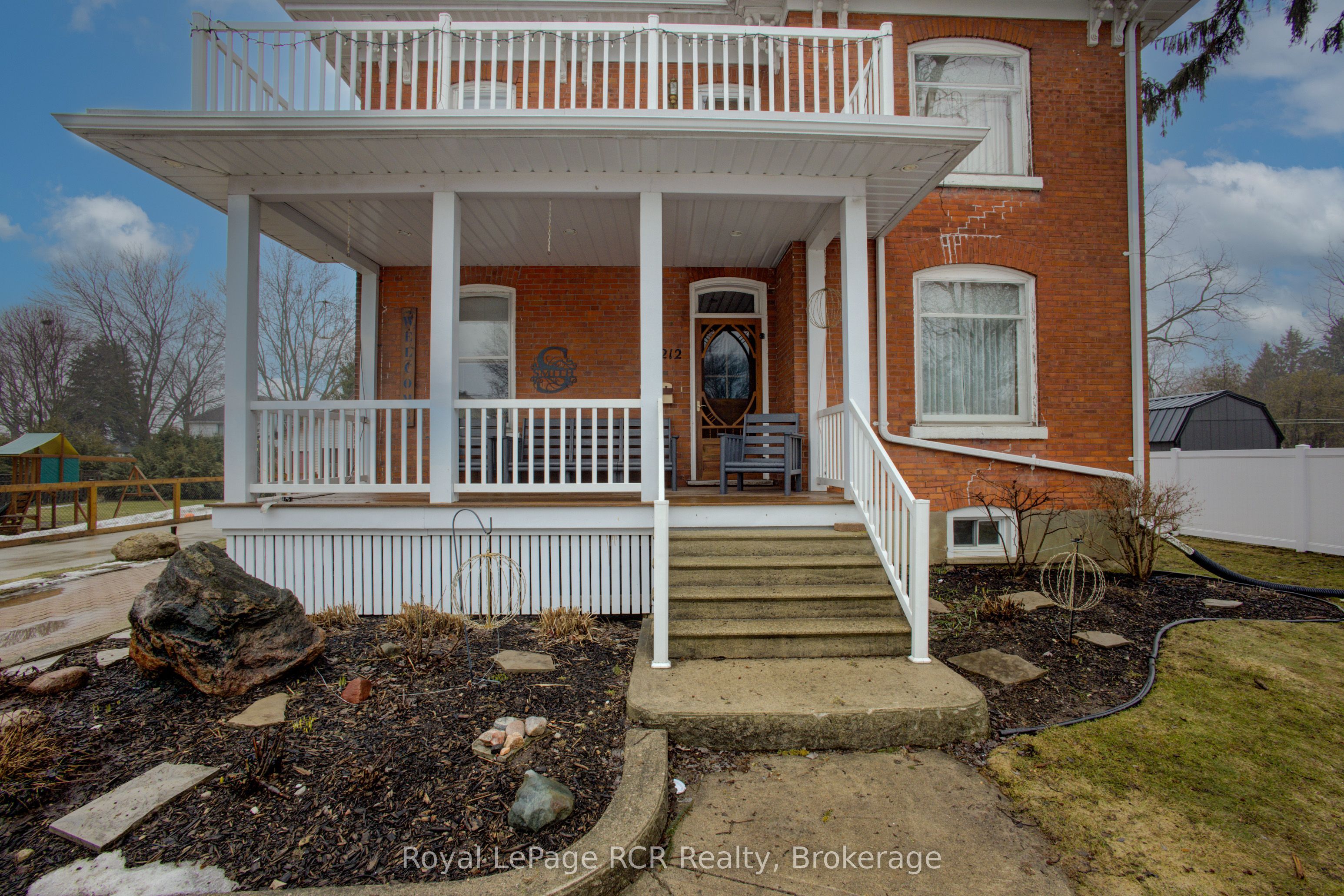 212 King Street