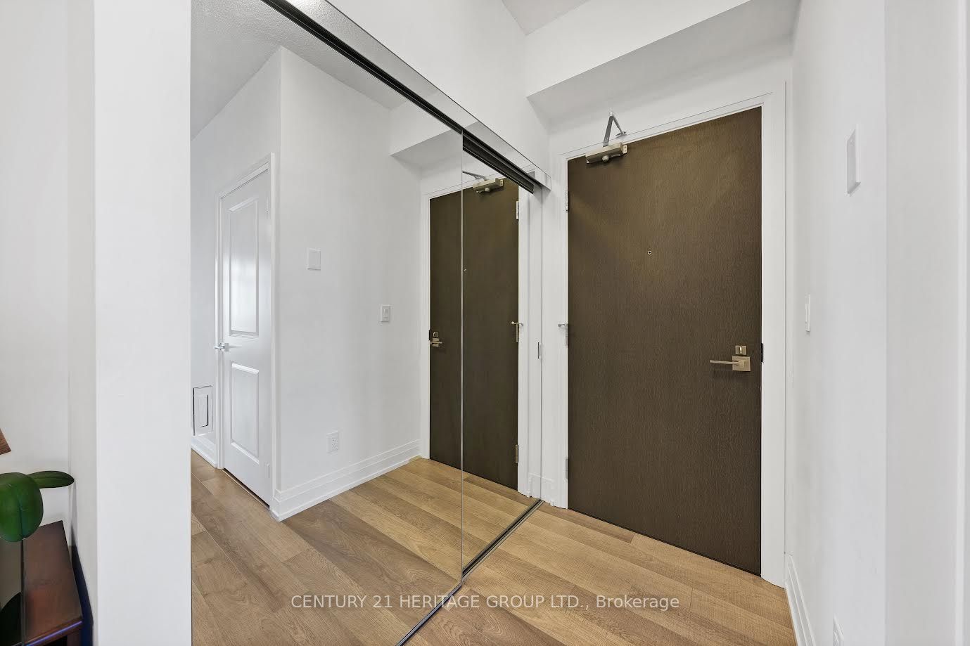 3600 Hwy 7 N/A E 2206