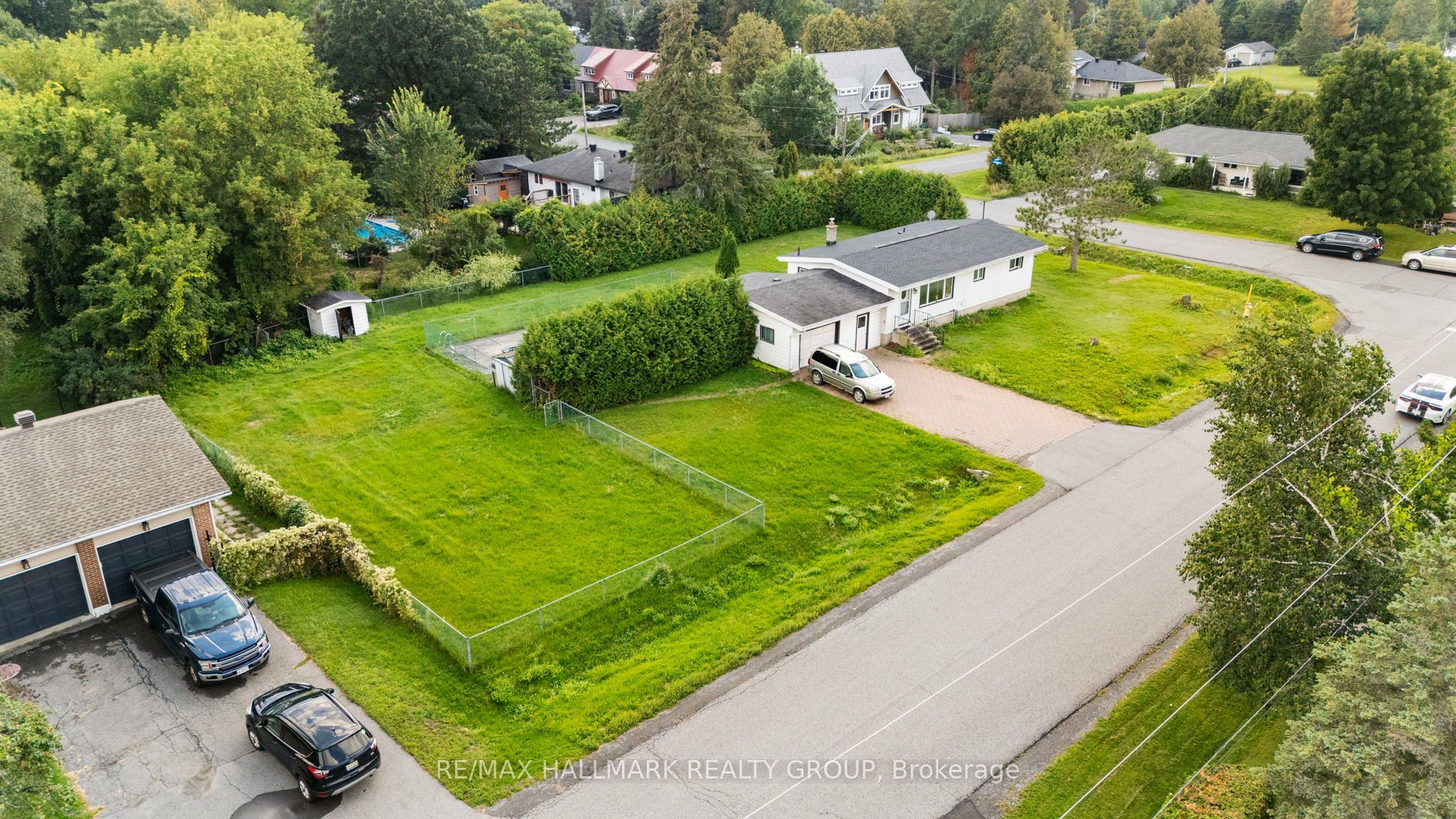 11 Bobcat Way Street