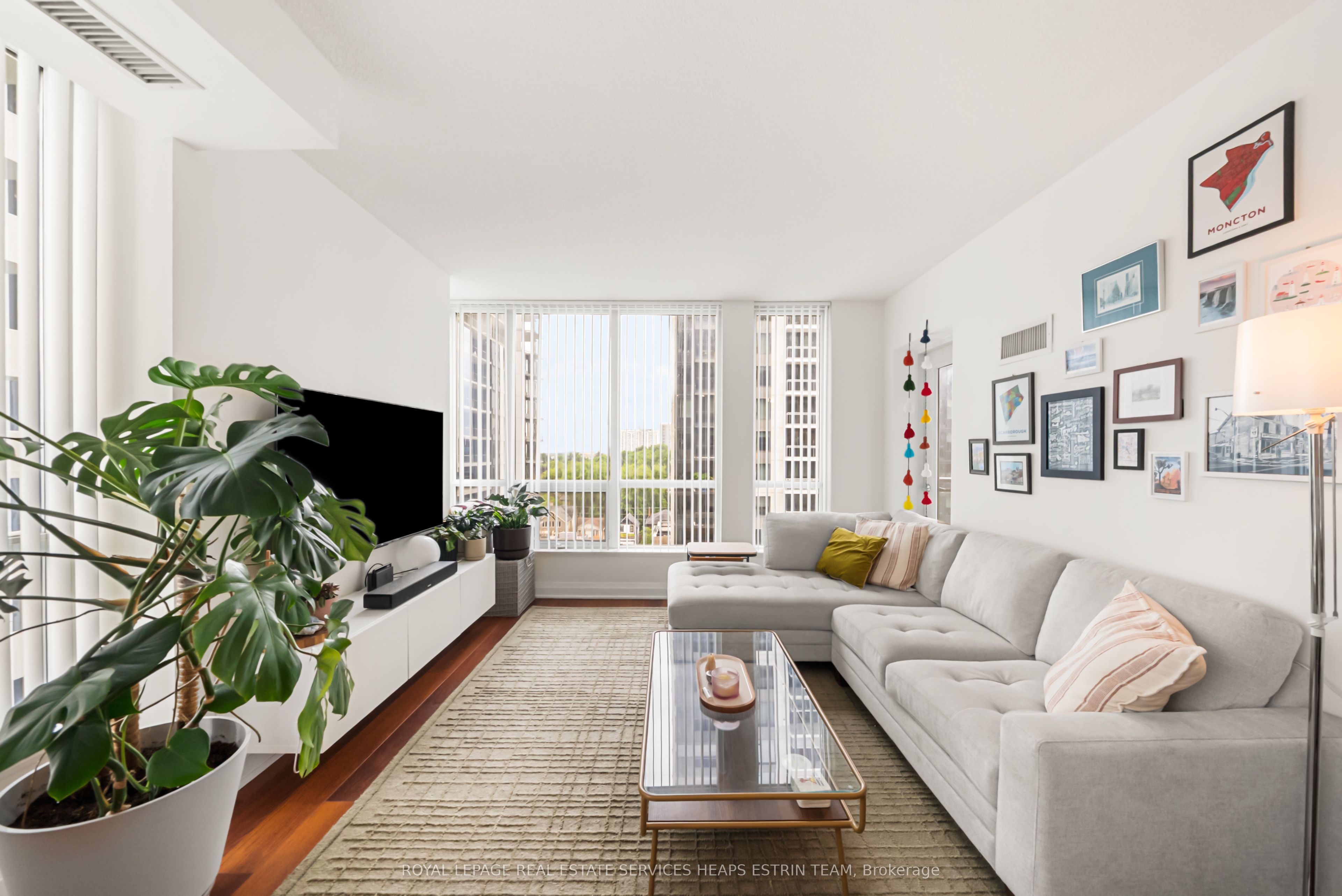 83 Redpath Avenue 704