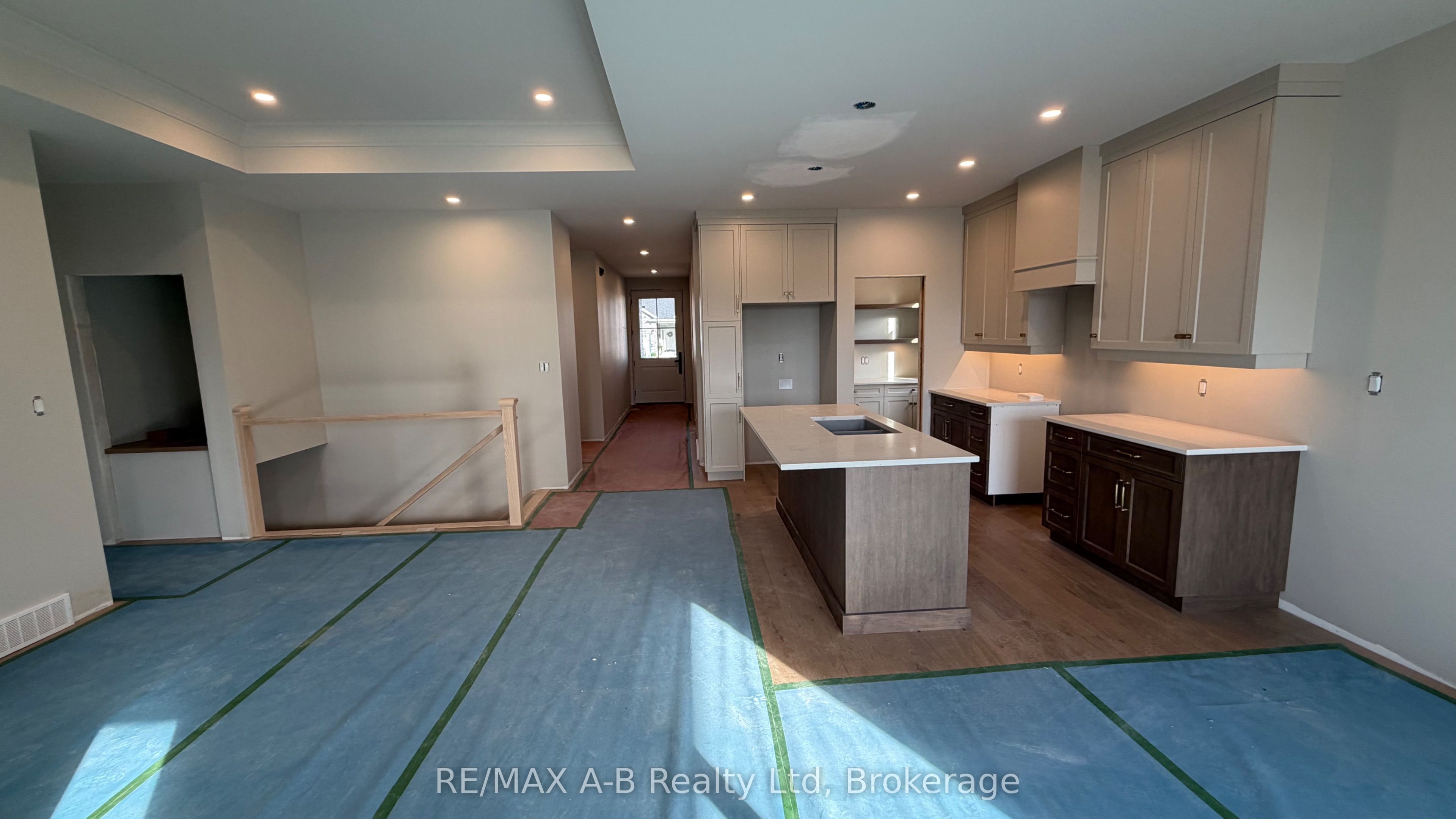 8 Orchard Drive
