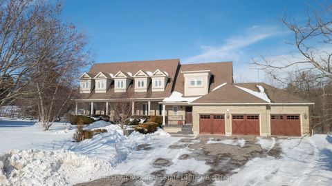 9 Black Court Aurora ON L4G 8A1