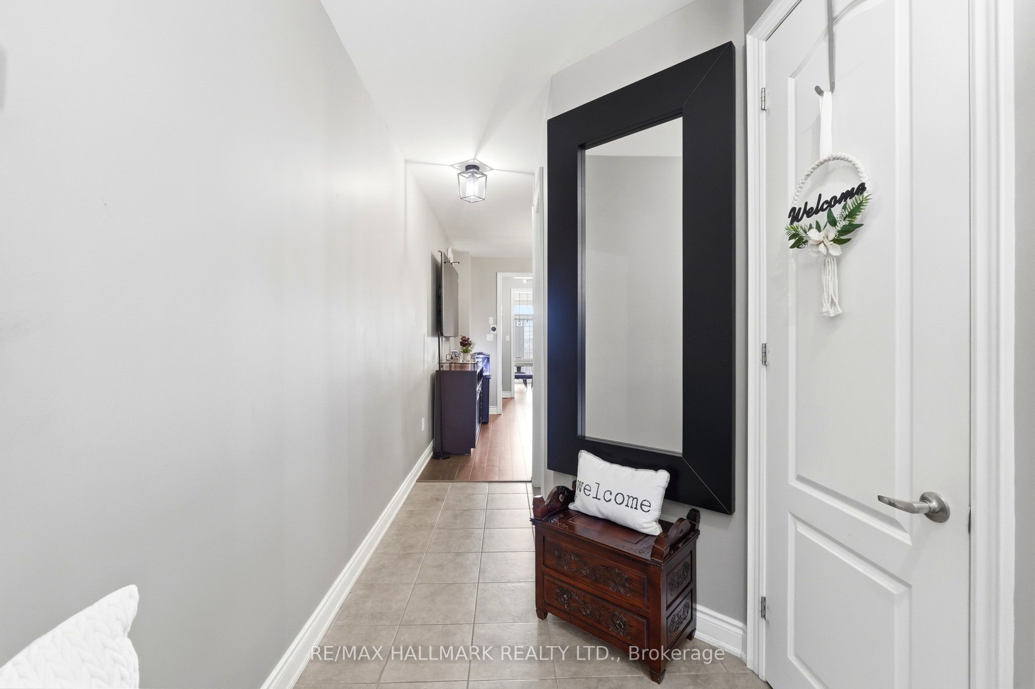 246 Wardlaw Place