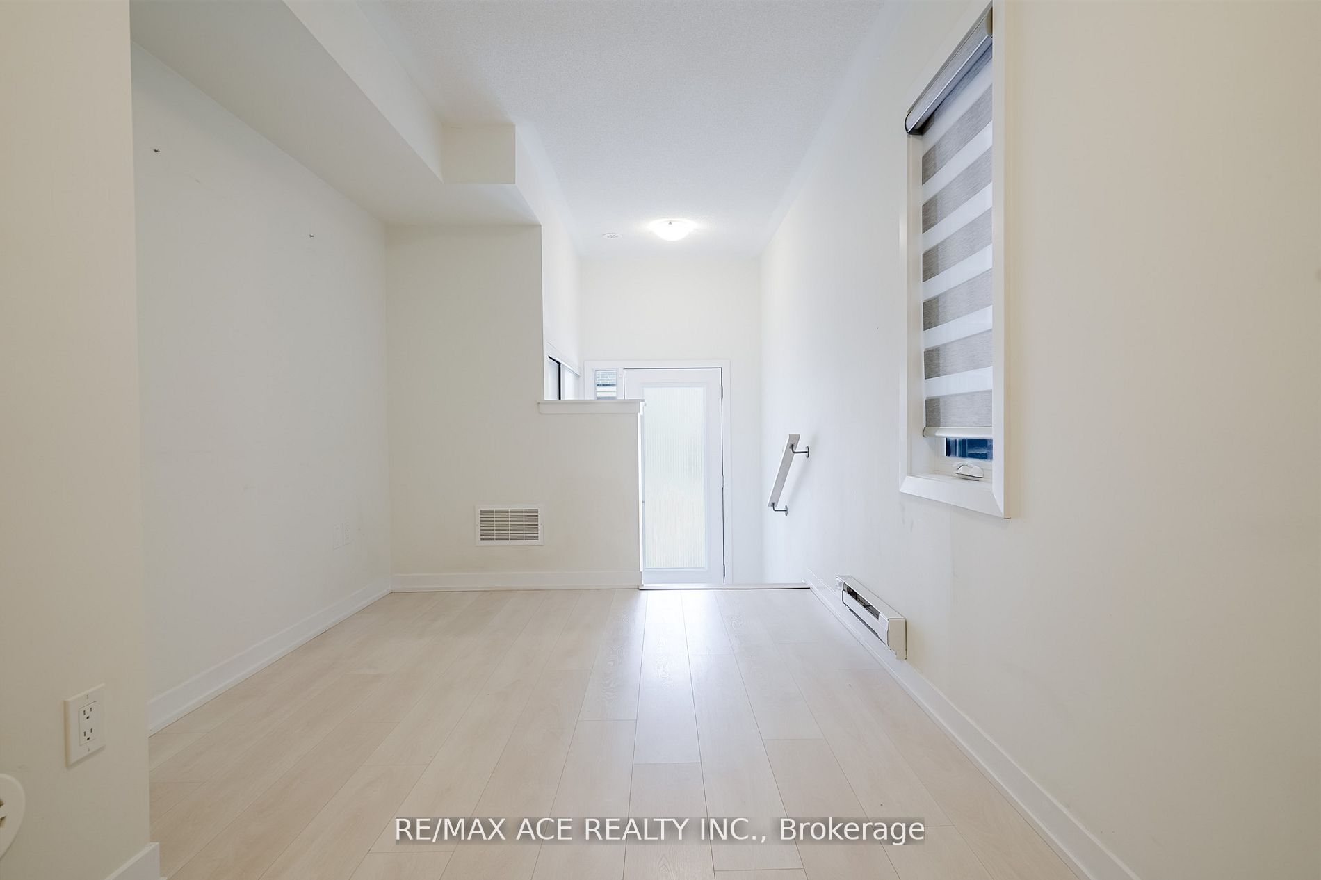 1865 Pickering Parkway 1501