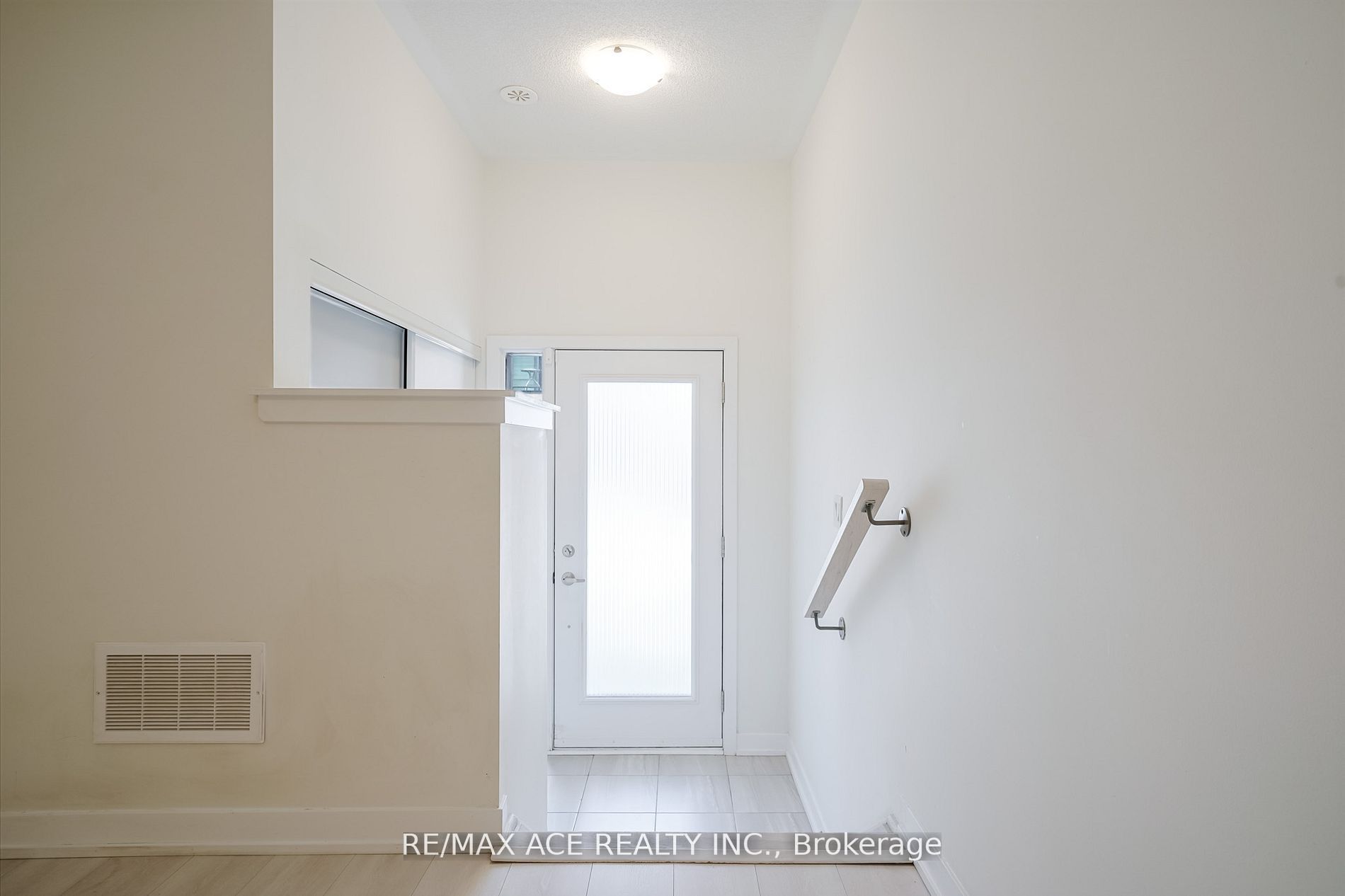 1865 Pickering Parkway 1501