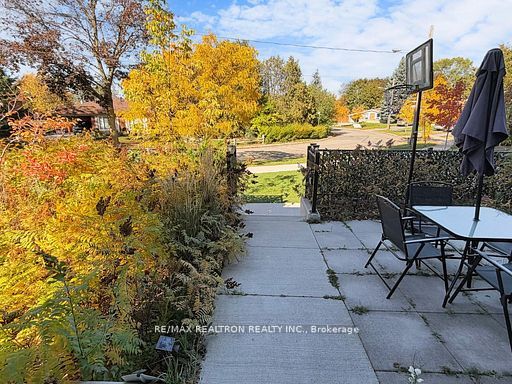 180 Fairview Mall Drive 108