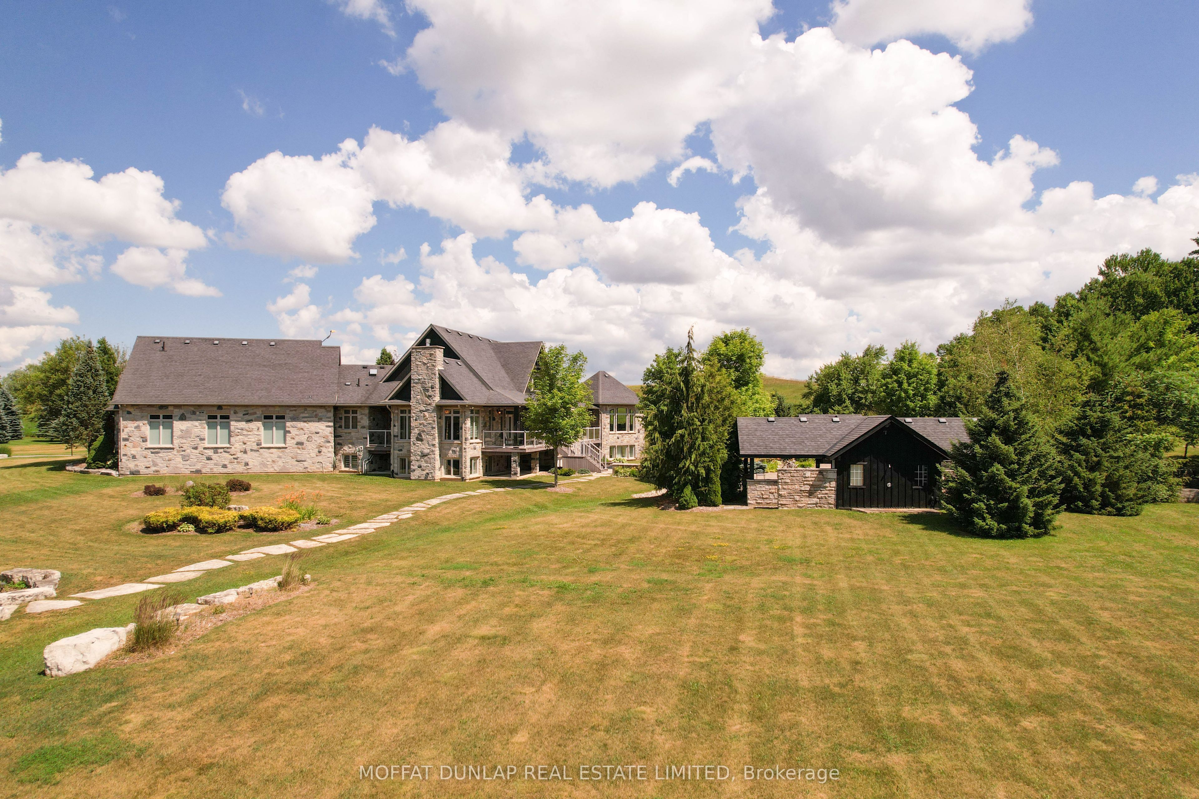 15520 Horseshoe Hill Road