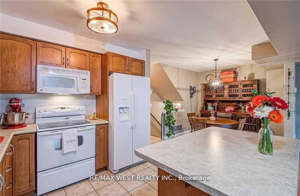 4475 Comfort Crescent