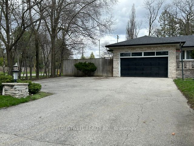20 Oxbow Road