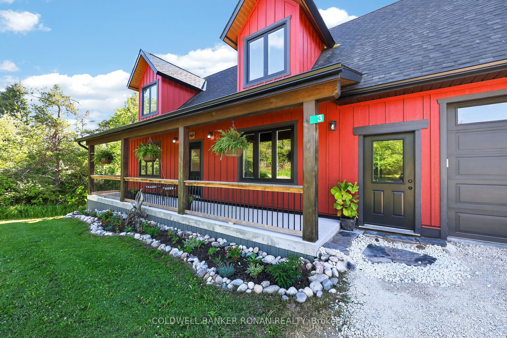 3 Laela Crescent