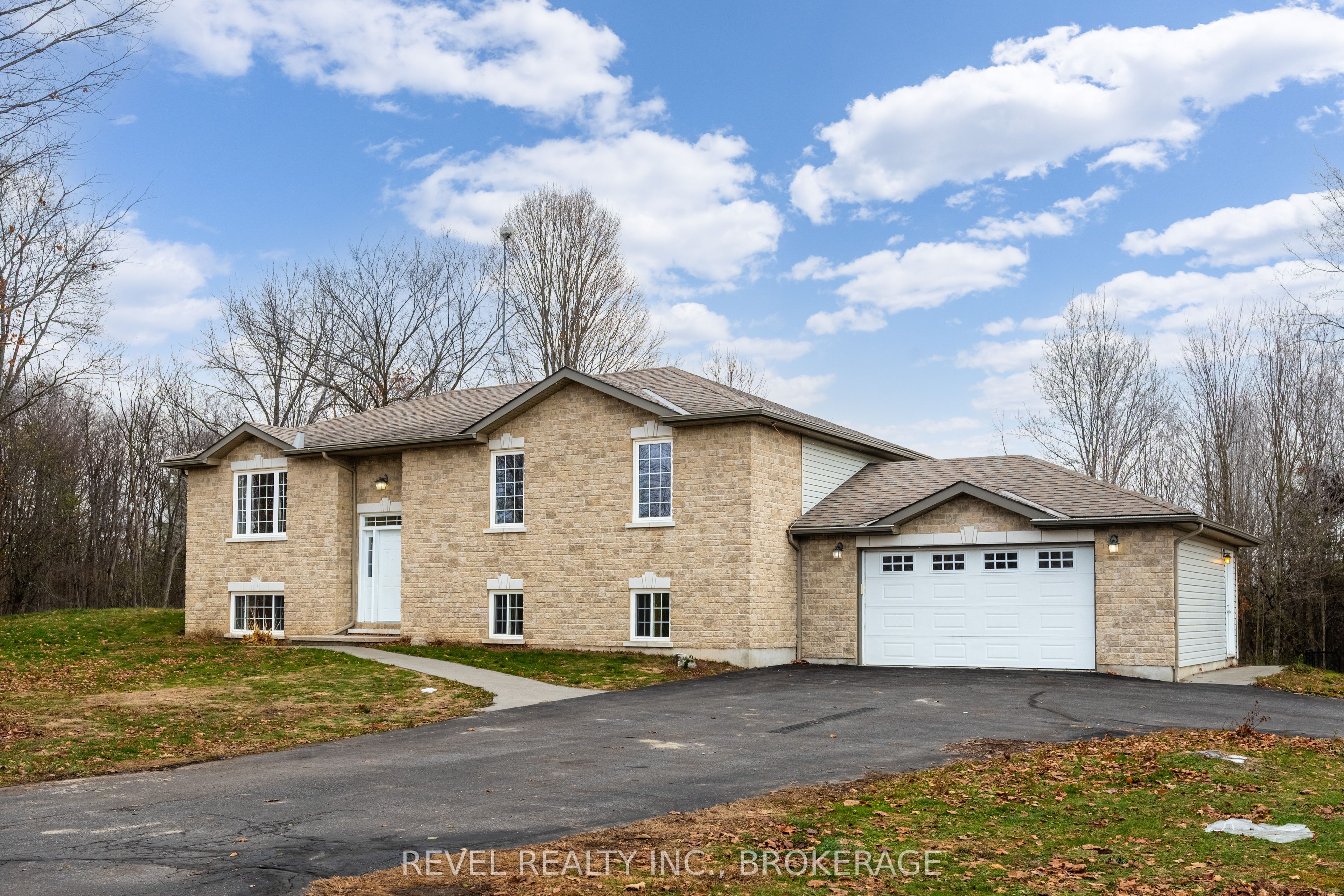 3826 Stage Coach Road