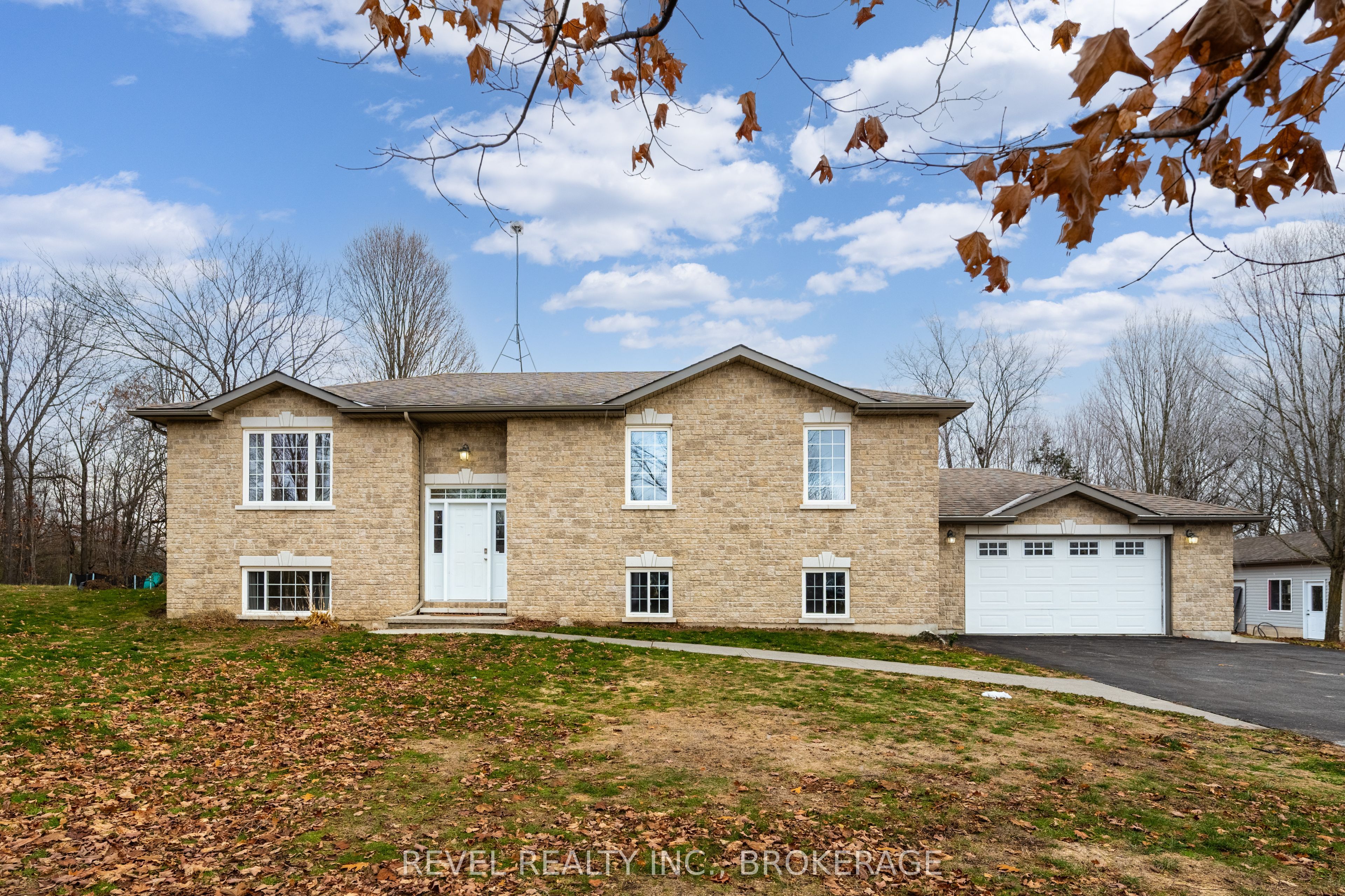 3826 Stage Coach Road