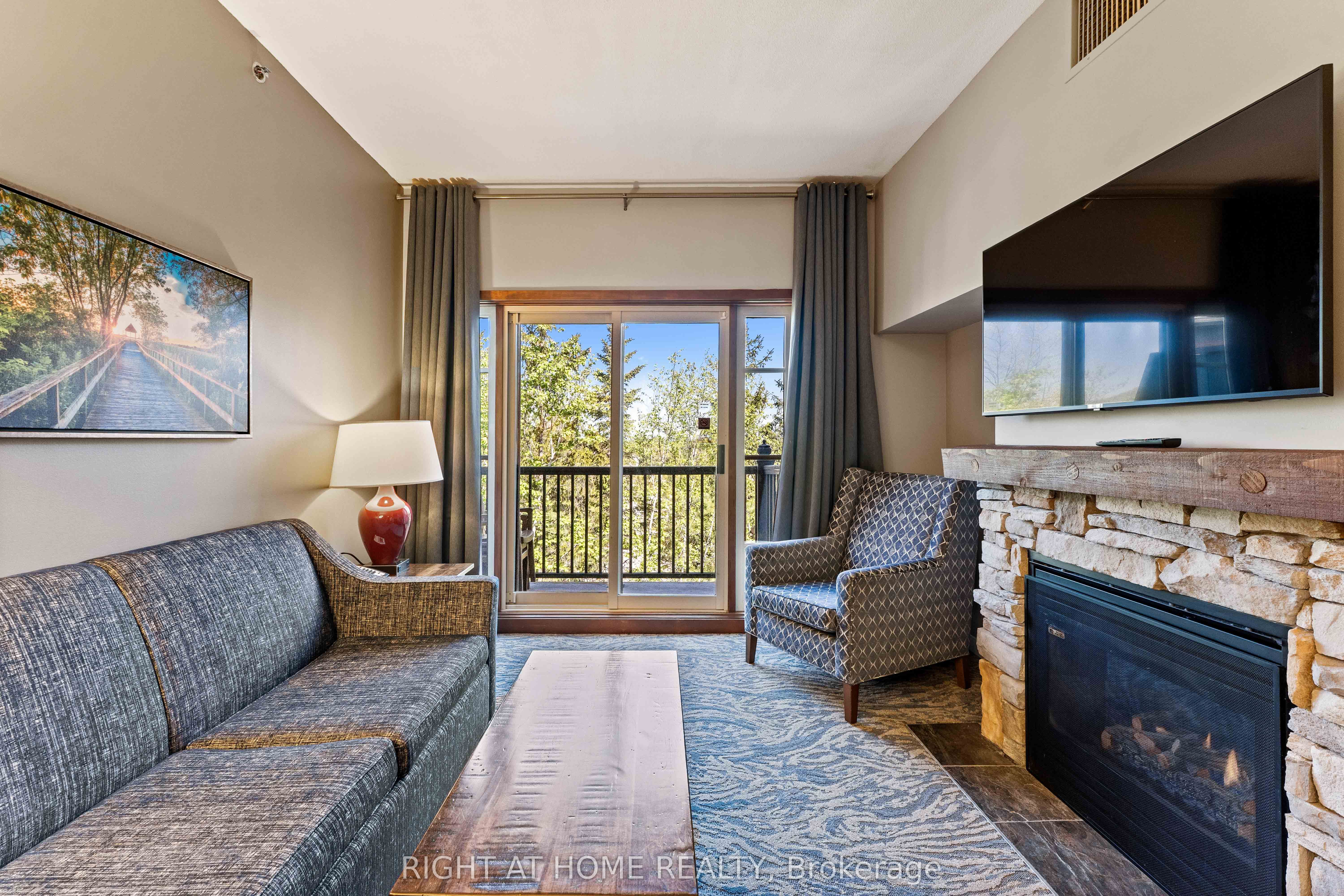 156 Jozo Weider Boulevard 437