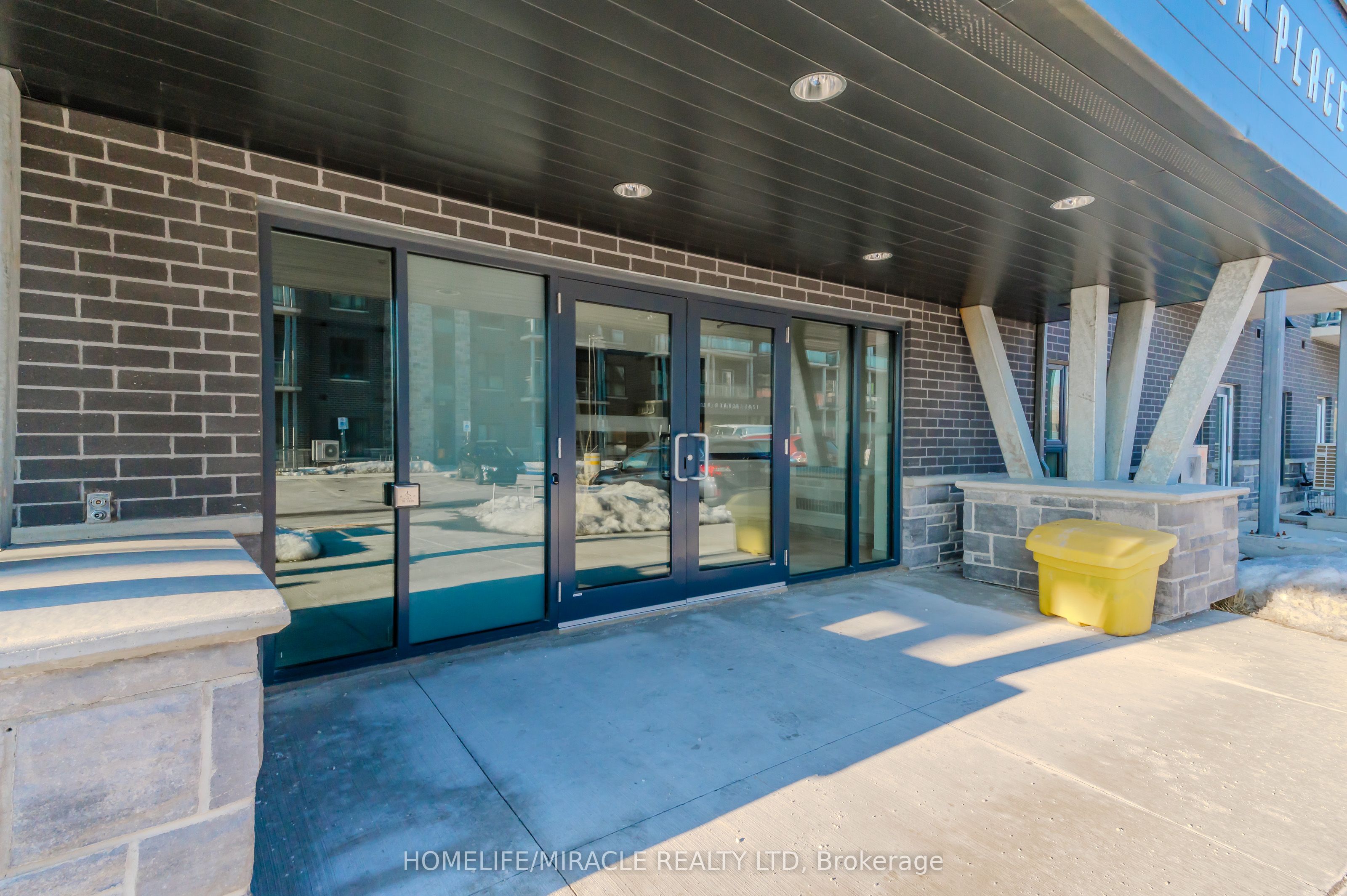 1101 Lackner Place T5