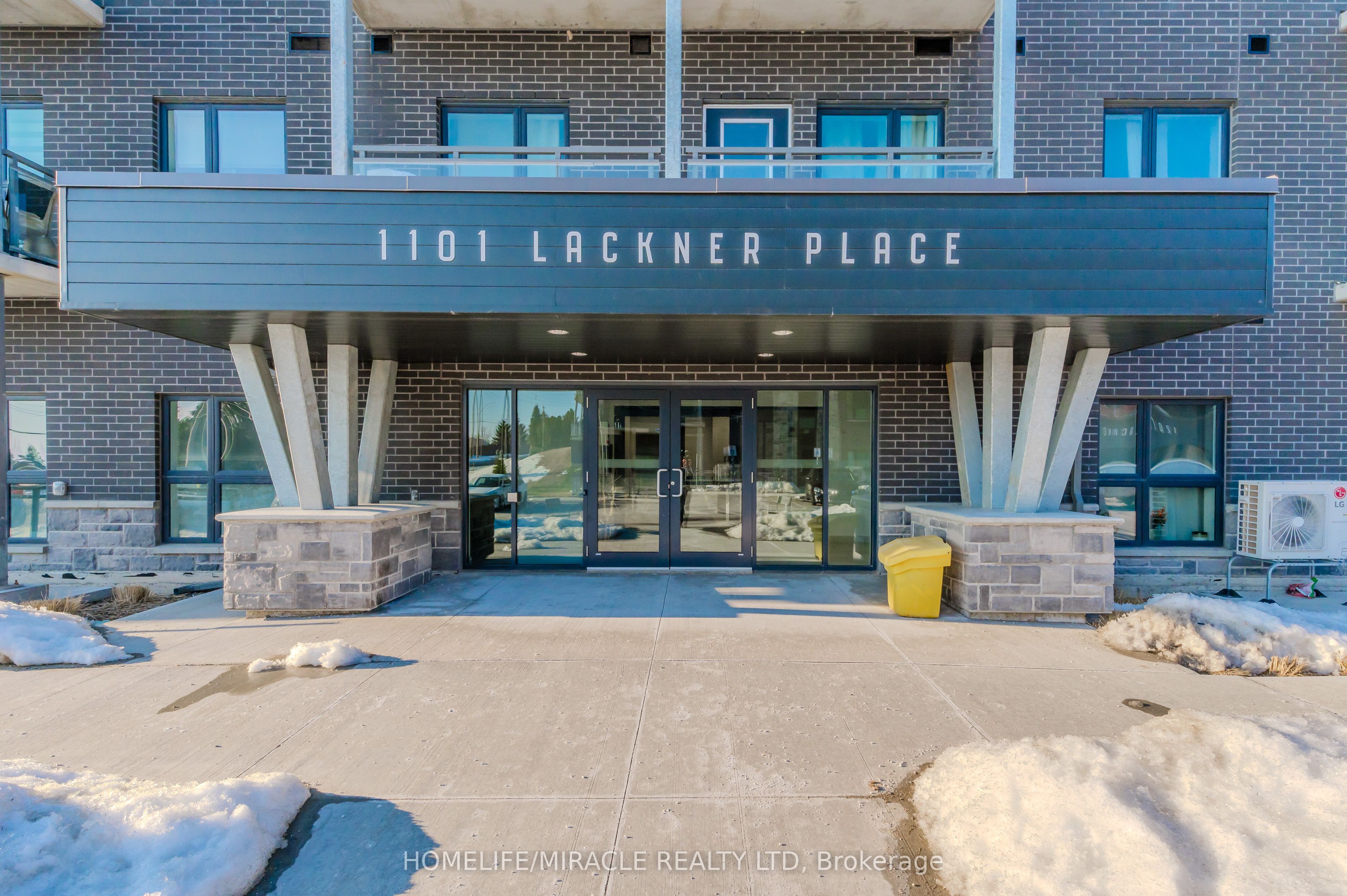 1101 Lackner Place T5