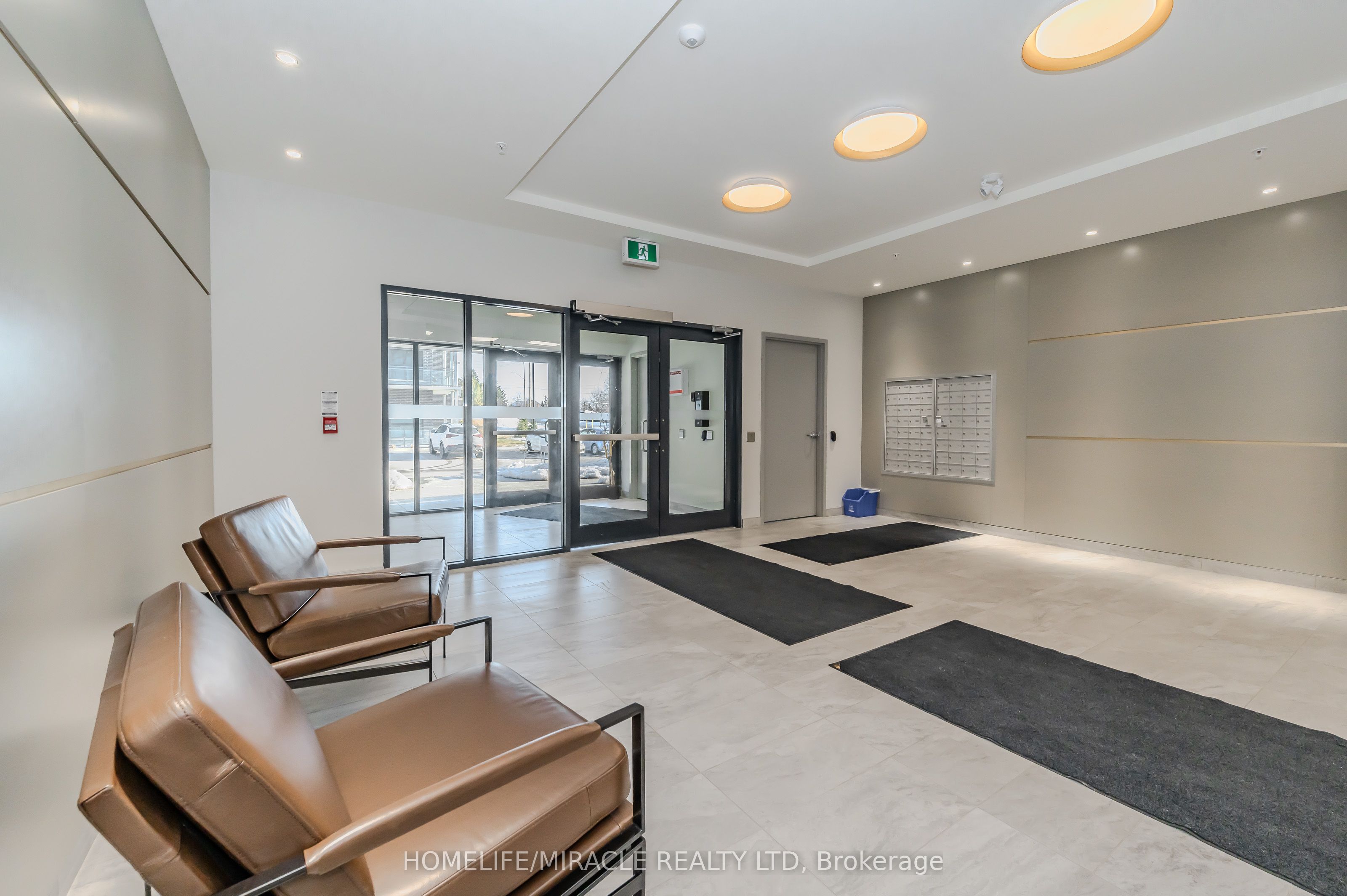 1101 Lackner Place T5