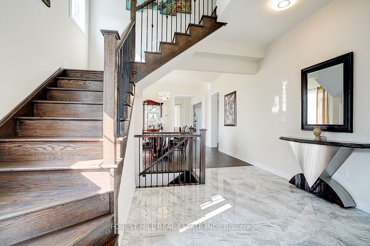 21 Dorothy Caine Crescent