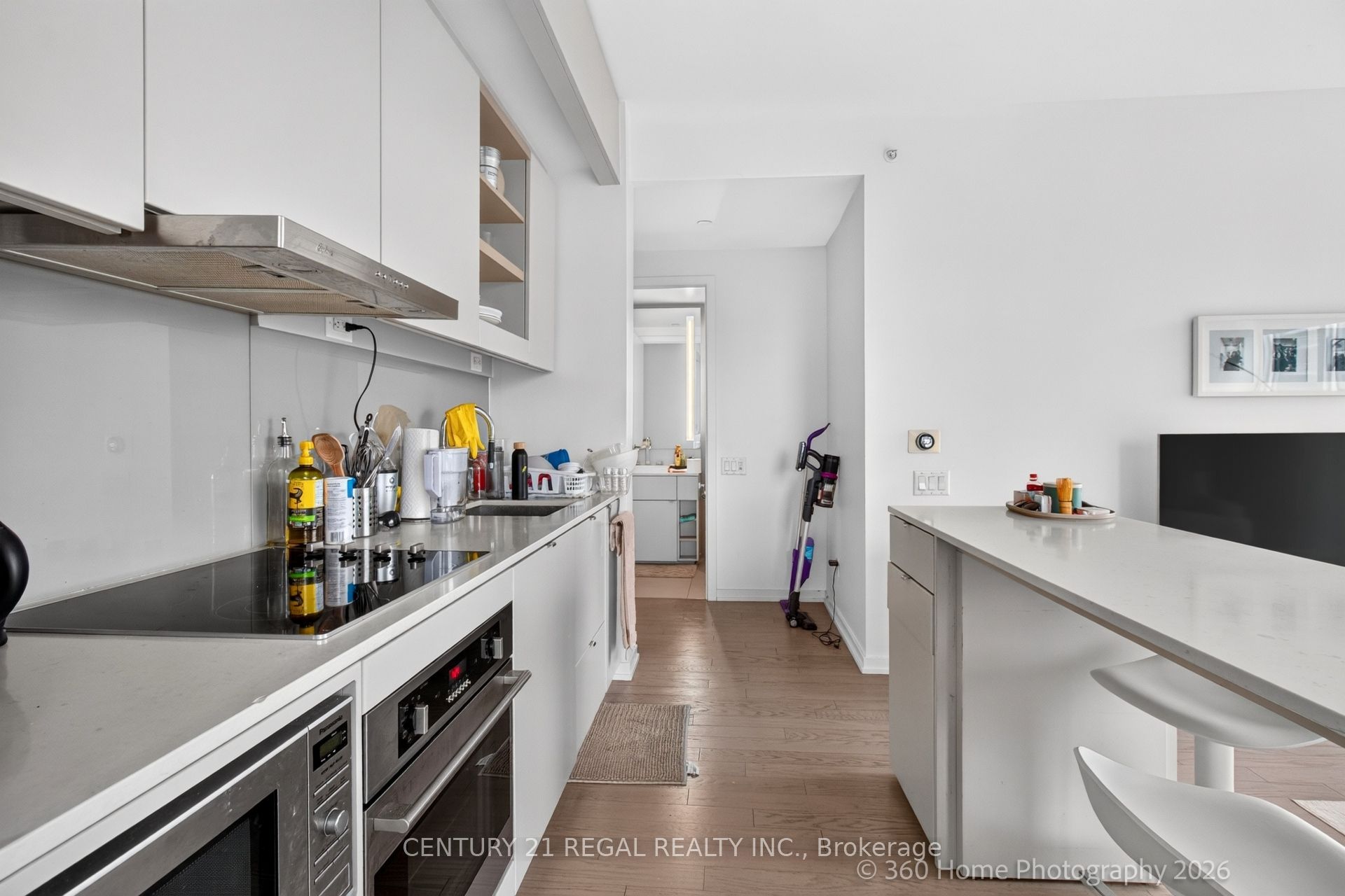 101 Peter Street 2011