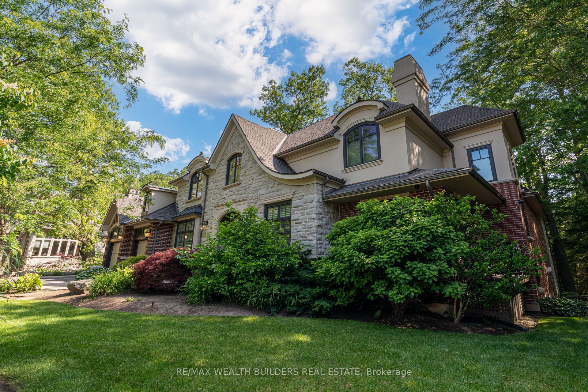 45 Shorewood Place