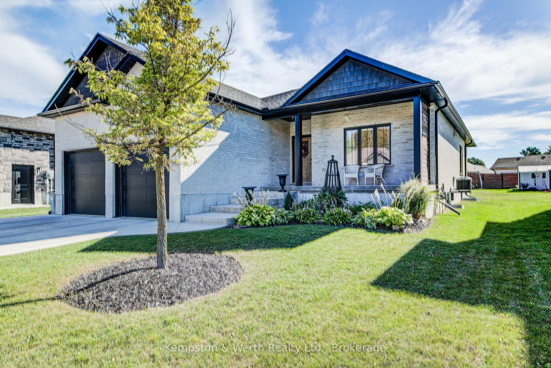 24 Gilmer Crescent