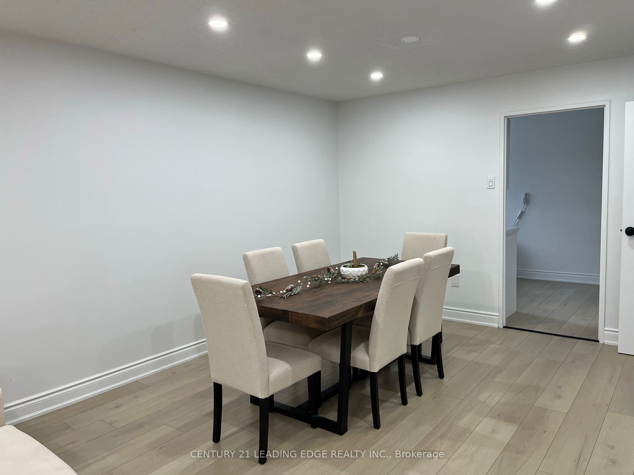 91 Muir Drive 26