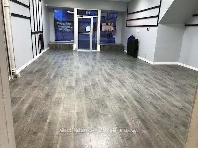 148-156 Simcoe Street S