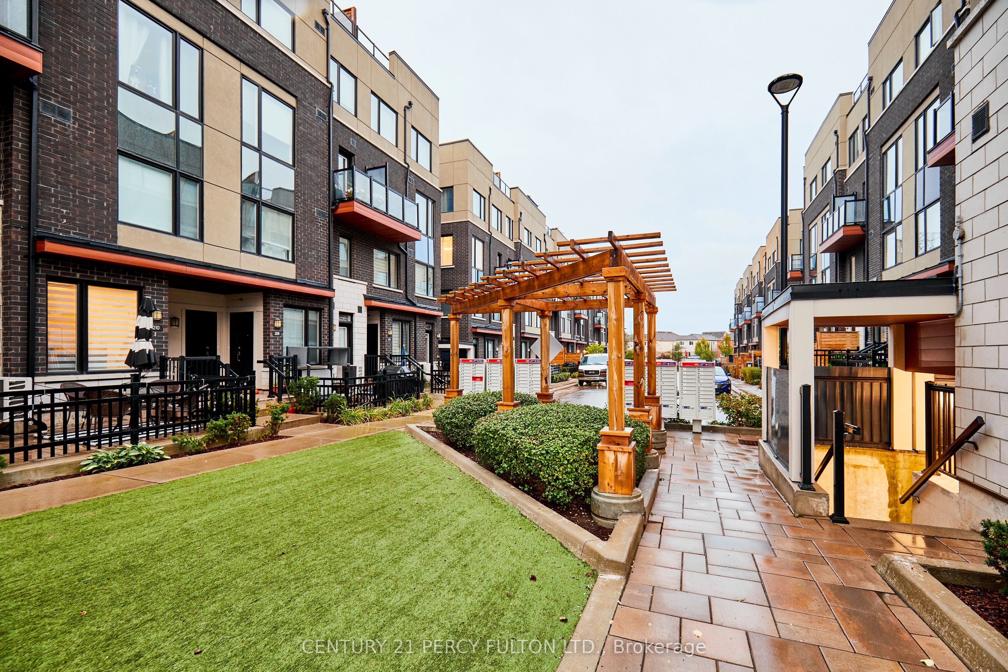 1555 Kingston Road 114