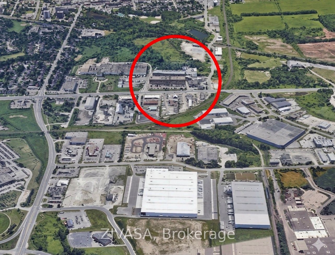 50 Steeles Ave Avenue E 212