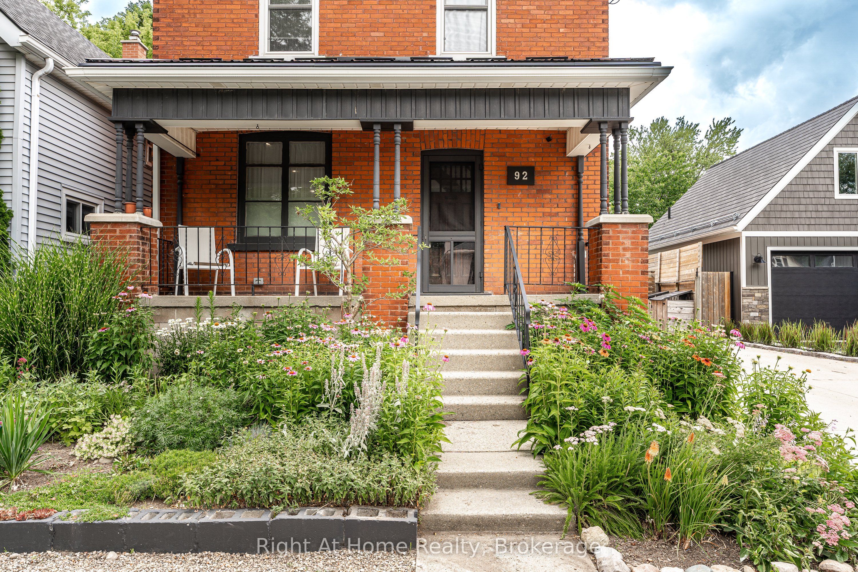 92 Rebecca Street