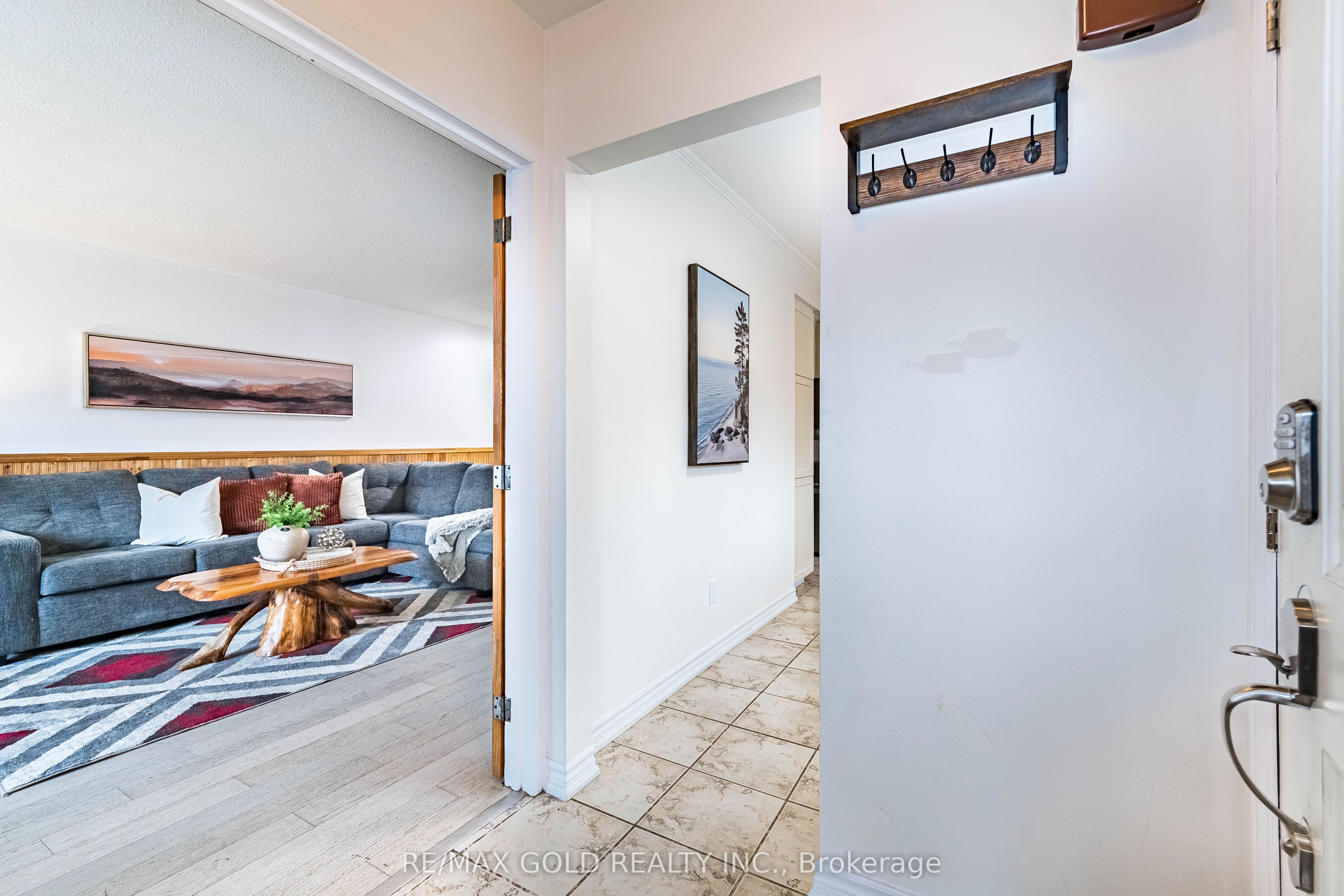 52 Garfield Crescent